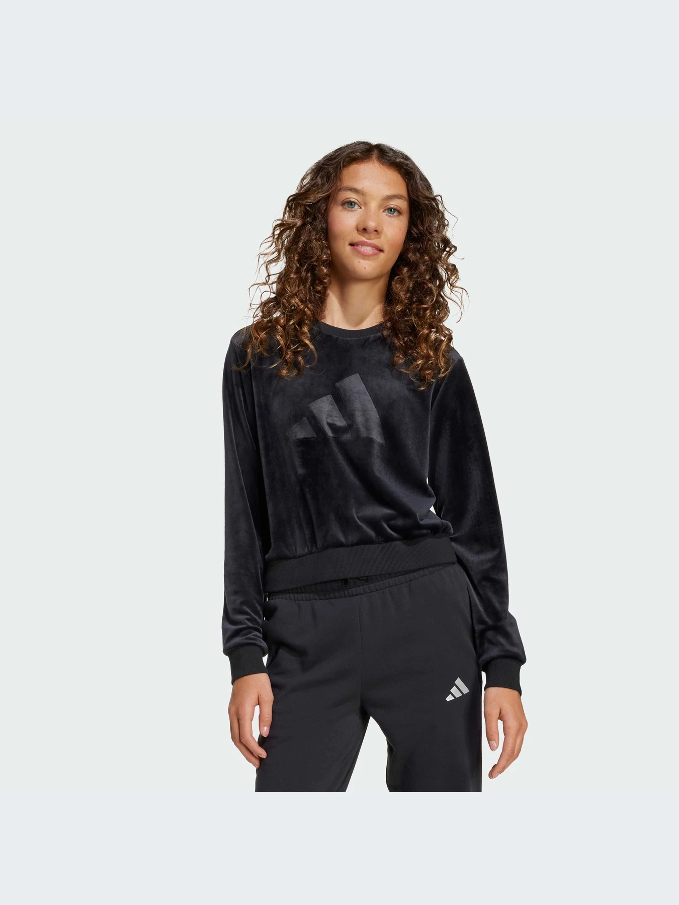 Худи и свитшоты Adidas модель JN2230-KZ Худи и свитшоты Adidas модель JN2230-KZ Фото