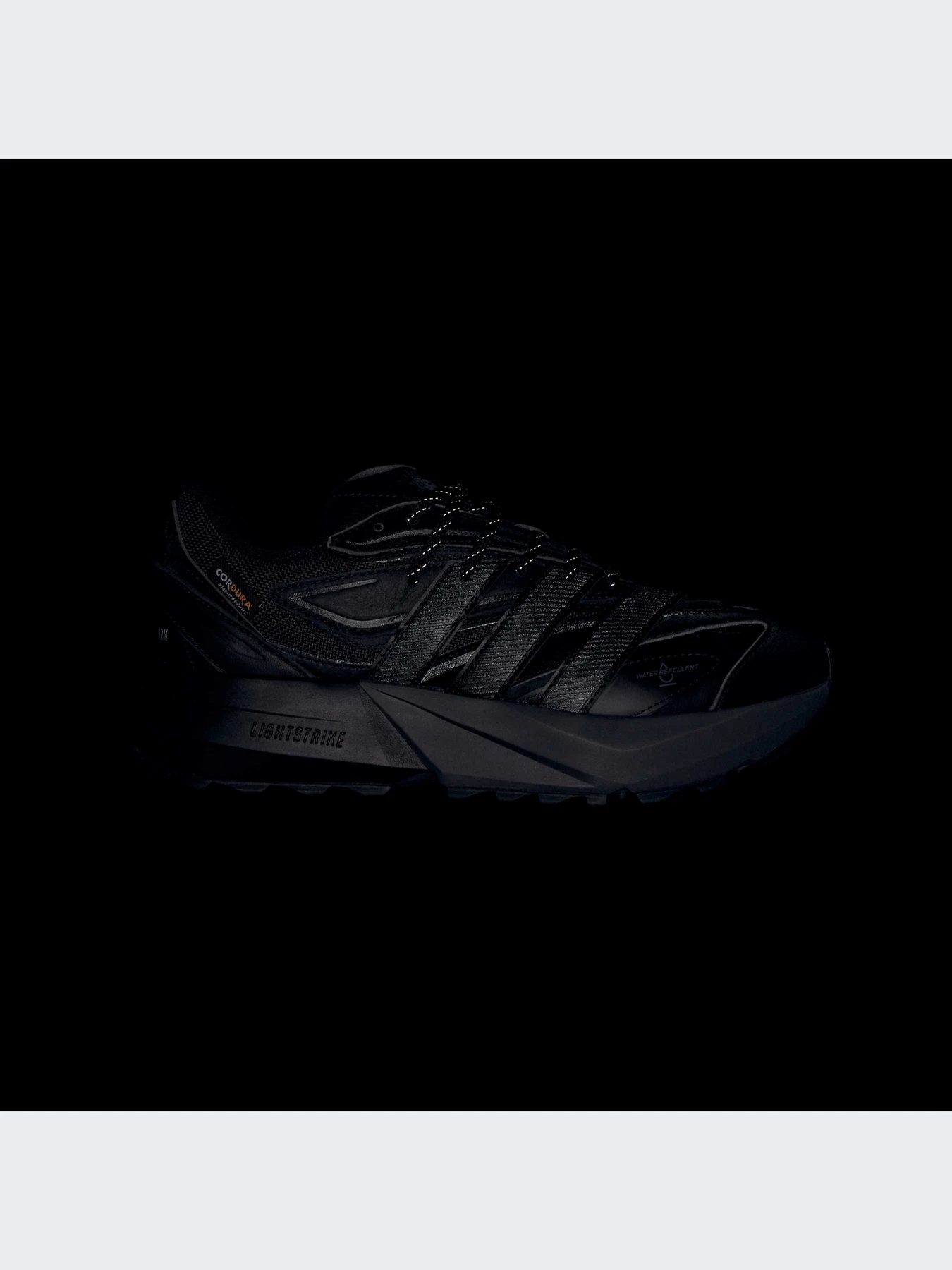 Кроссовки Adidas модель JS1965-KZ Кроссовки Adidas модель JS1965-KZ Фото