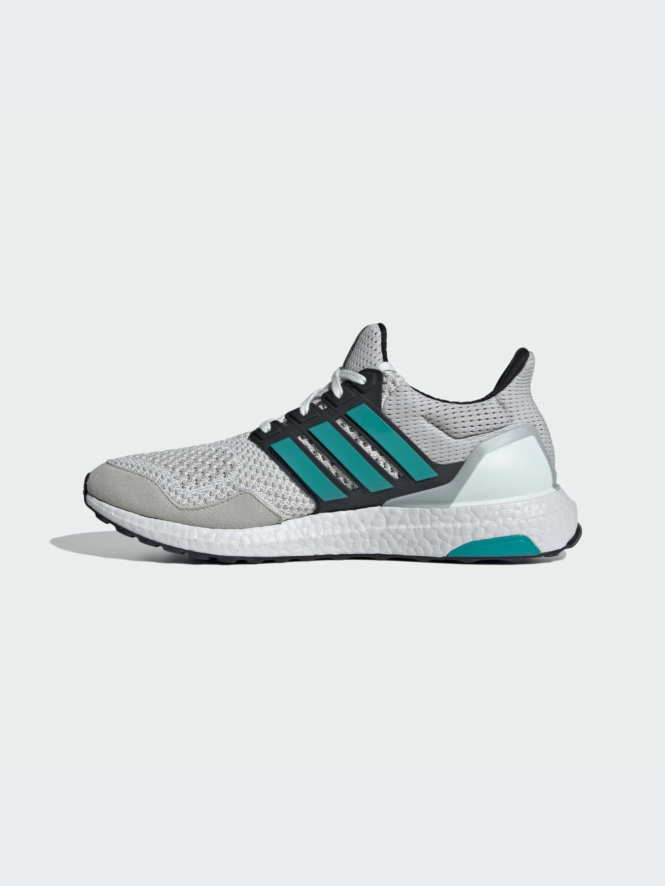 Кроссовки Adidas Ultraboost модель JQ0823-KZ Кроссовки Adidas Ultraboost модель JQ0823-KZ Фото