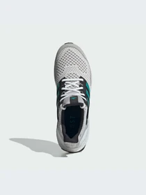 Кроссовки Adidas Ultraboost модель JQ0823-KZ Фото