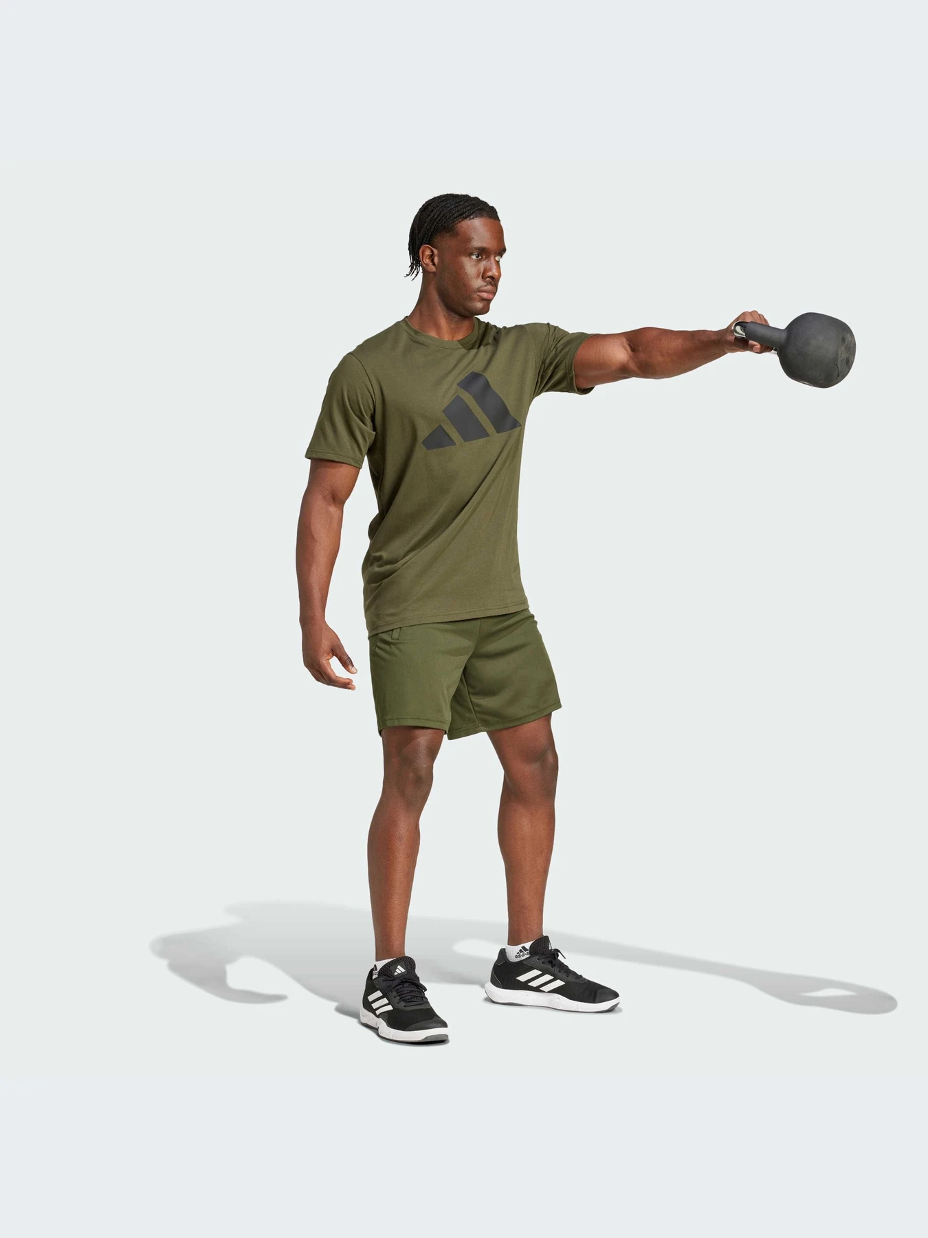 Футболки и поло Adidas модель JP4982-KZ Футболки и поло Adidas модель JP4982-KZ Фото