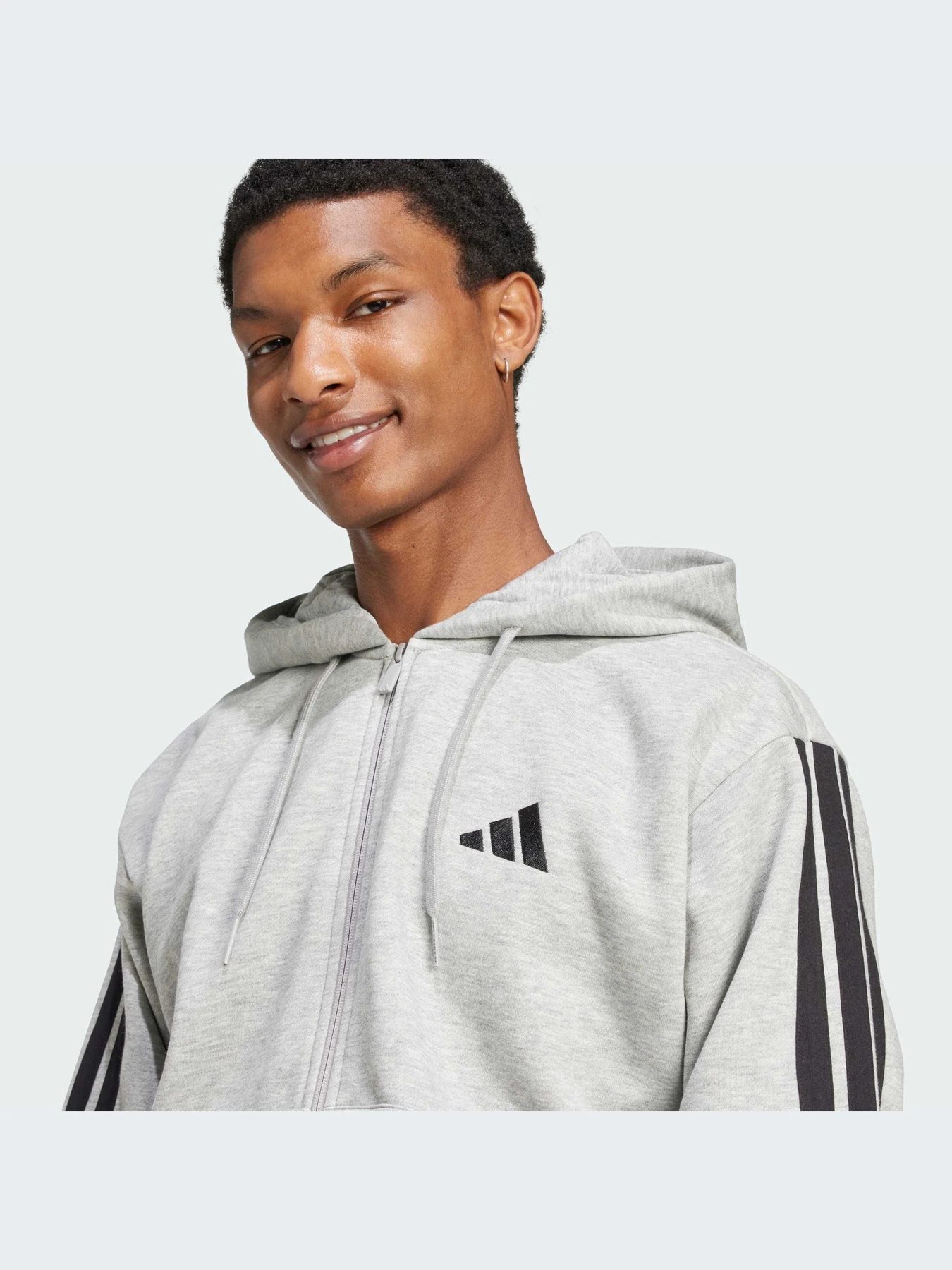 Худи и свитшоты Adidas модель JD1865-KZ Худи и свитшоты Adidas модель JD1865-KZ Фото