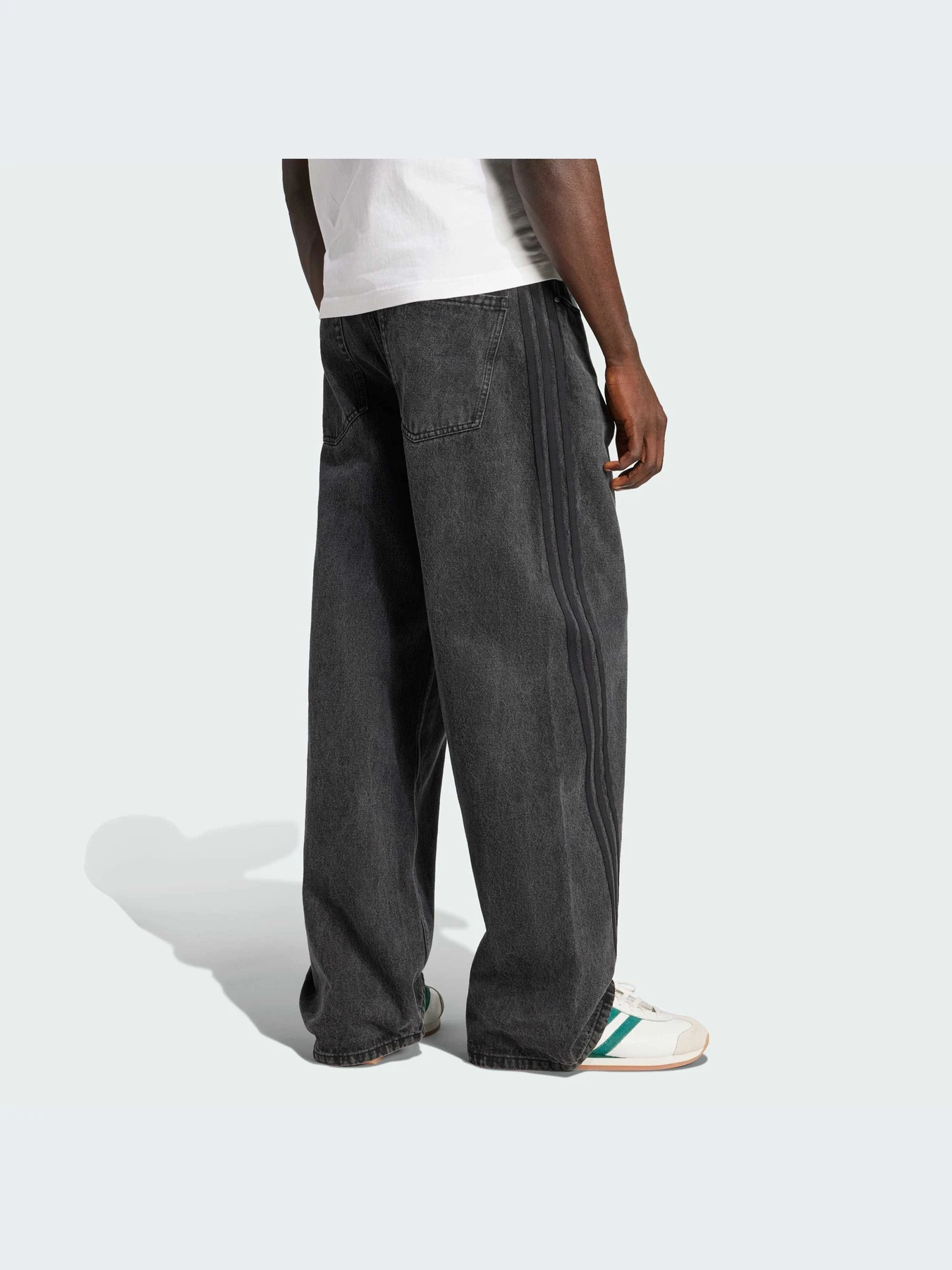 Брюки Adidas модель JY6291-KZ Брюки Adidas модель JY6291-KZ Фото