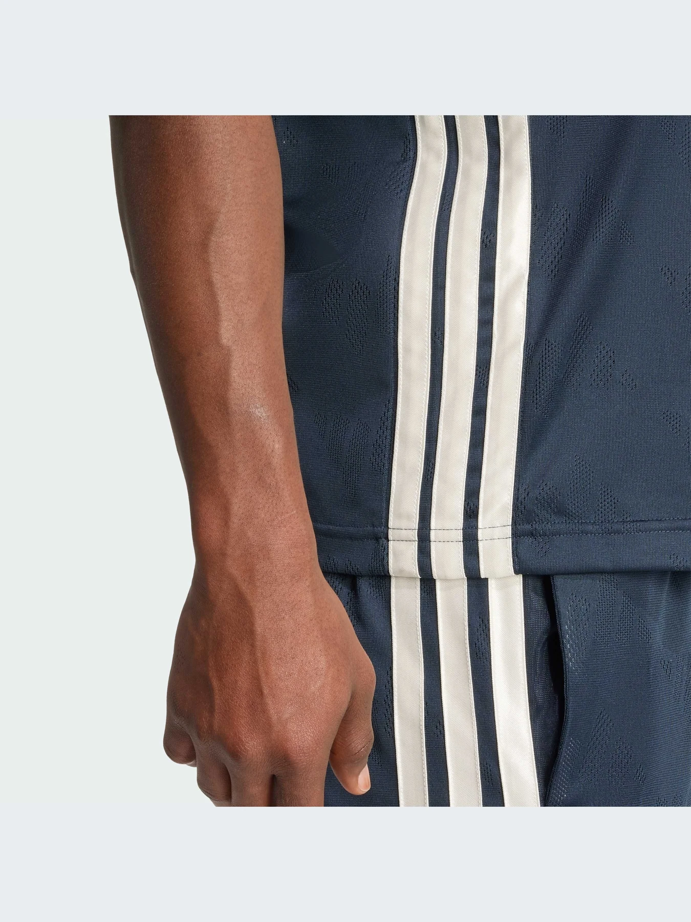 Футболки и поло Adidas модель JX5604-KZ Футболки и поло Adidas модель JX5604-KZ Фото