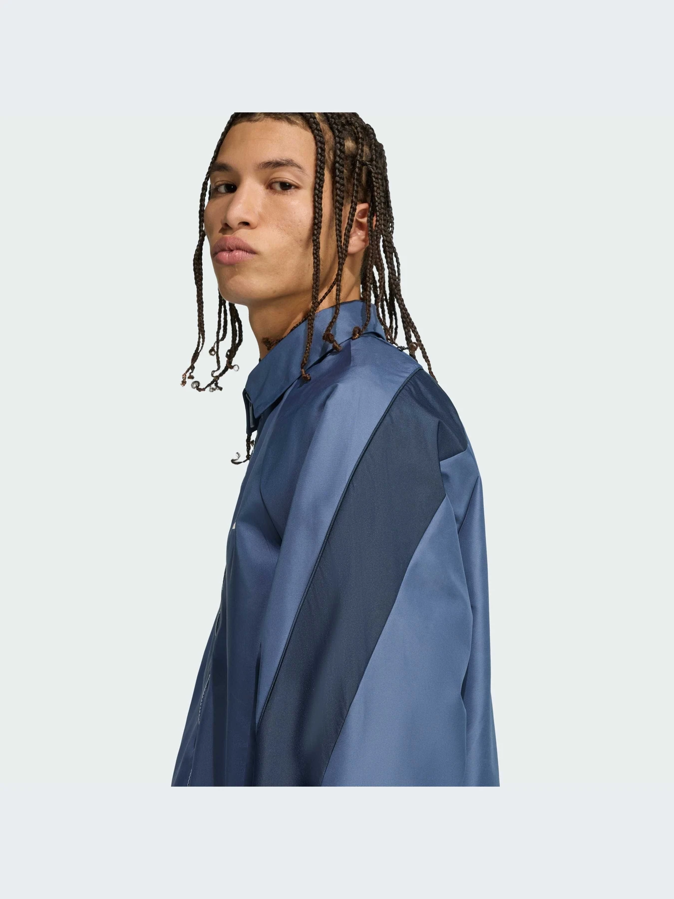 Худи и свитшоты Adidas модель JZ6432-KZ Худи и свитшоты Adidas модель JZ6432-KZ Фото