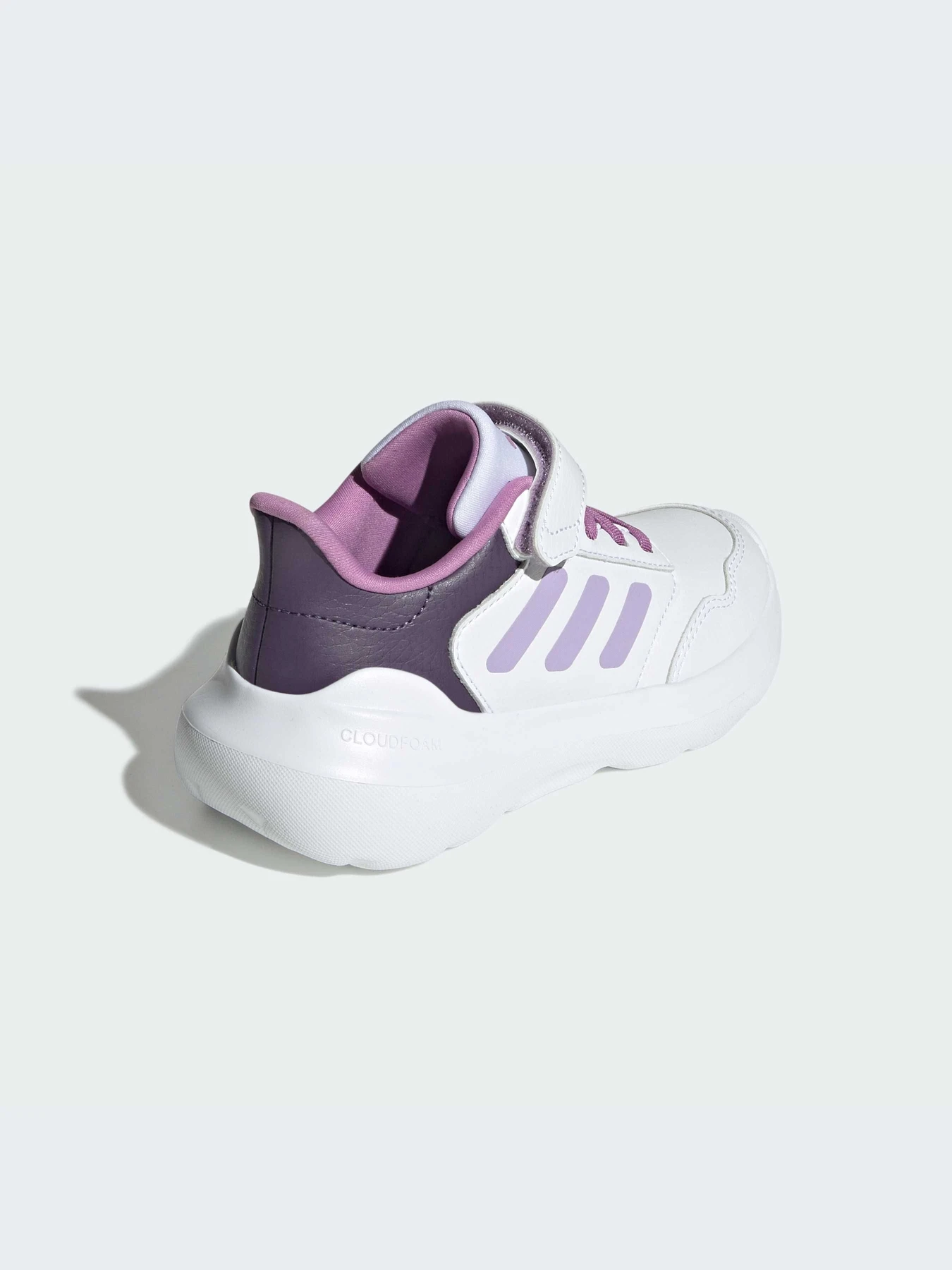 Кроссовки Adidas модель JR6082-KZ Кроссовки Adidas модель JR6082-KZ Фото