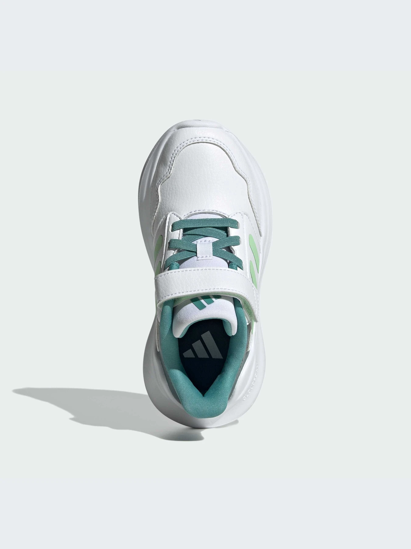 Кроссовки Adidas модель JR6081-KZ Кроссовки Adidas модель JR6081-KZ Фото