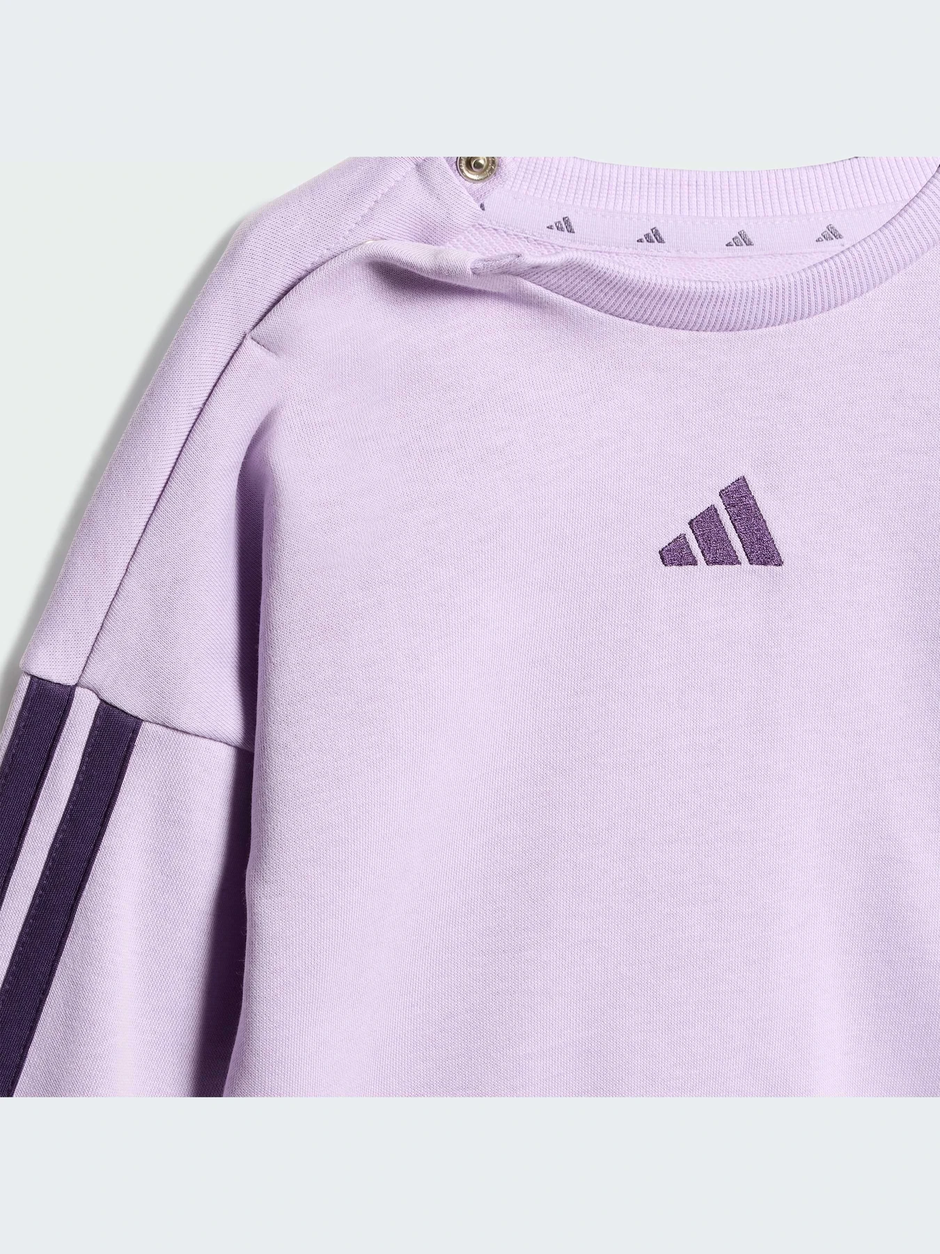 Костюмы Adidas модель JV9854-KZ Костюмы Adidas модель JV9854-KZ Фото