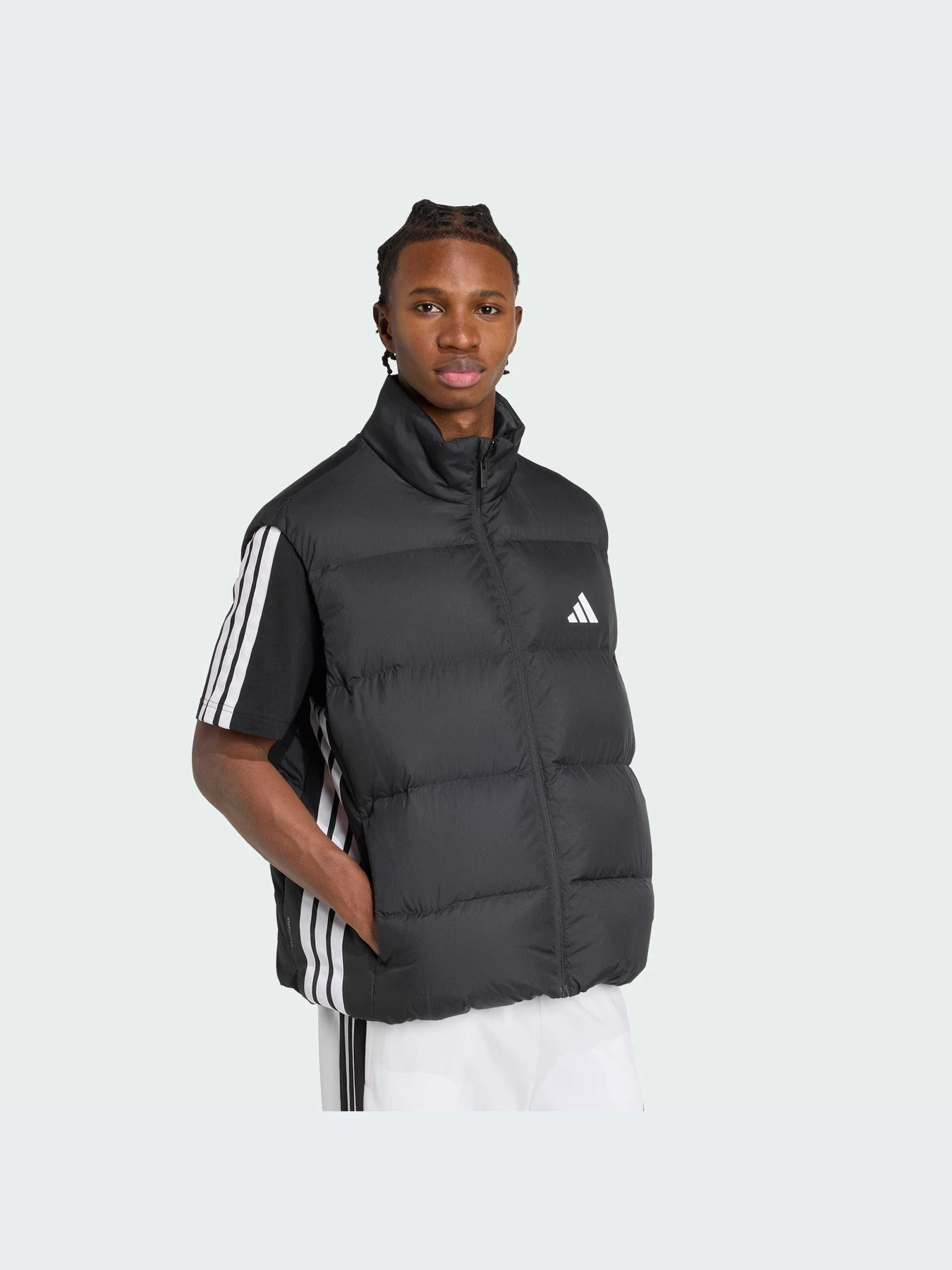Куртки и дубленки Adidas модель JM4078-KZ Куртки и дубленки Adidas модель JM4078-KZ Фото