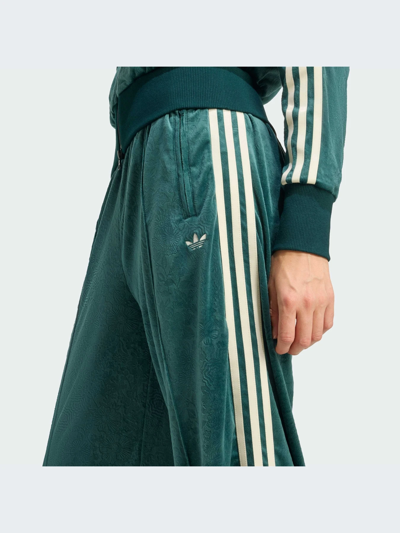 Брюки Adidas модель JW5268-KZ Брюки Adidas модель JW5268-KZ Фото