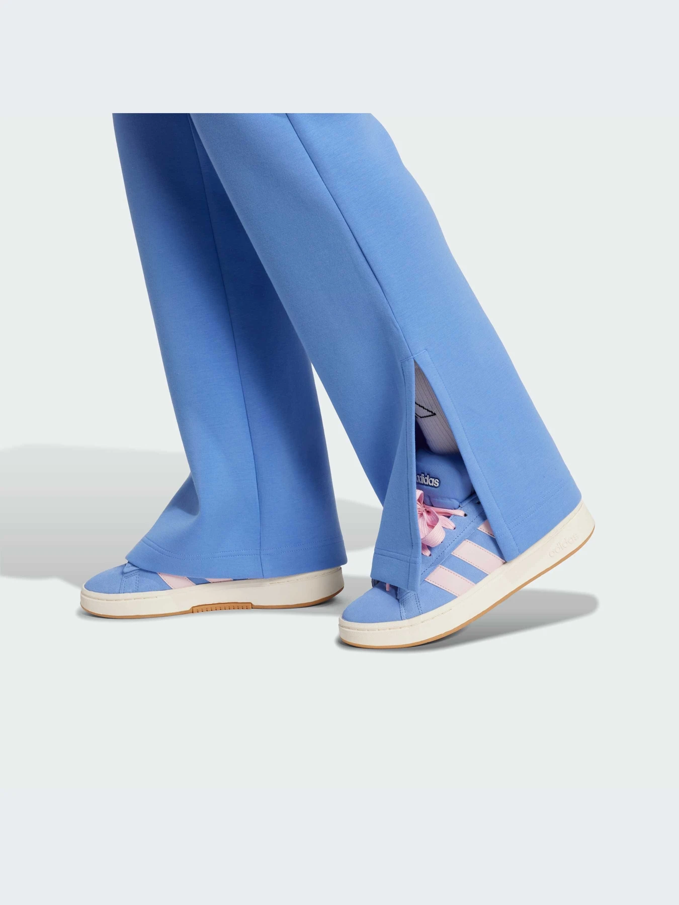 Брюки Adidas модель JV9881-KZ Брюки Adidas модель JV9881-KZ Фото