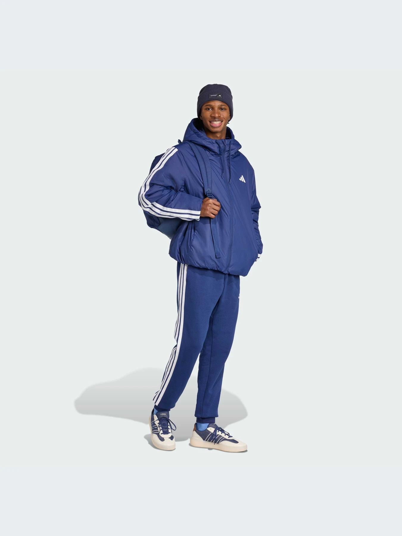 Куртки и дубленки Adidas модель JM4040-KZ Куртки и дубленки Adidas модель JM4040-KZ Фото