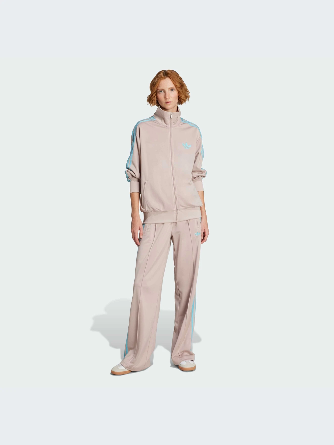 Худи и свитшоты Adidas модель JX7864-KZ Худи и свитшоты Adidas модель JX7864-KZ Фото