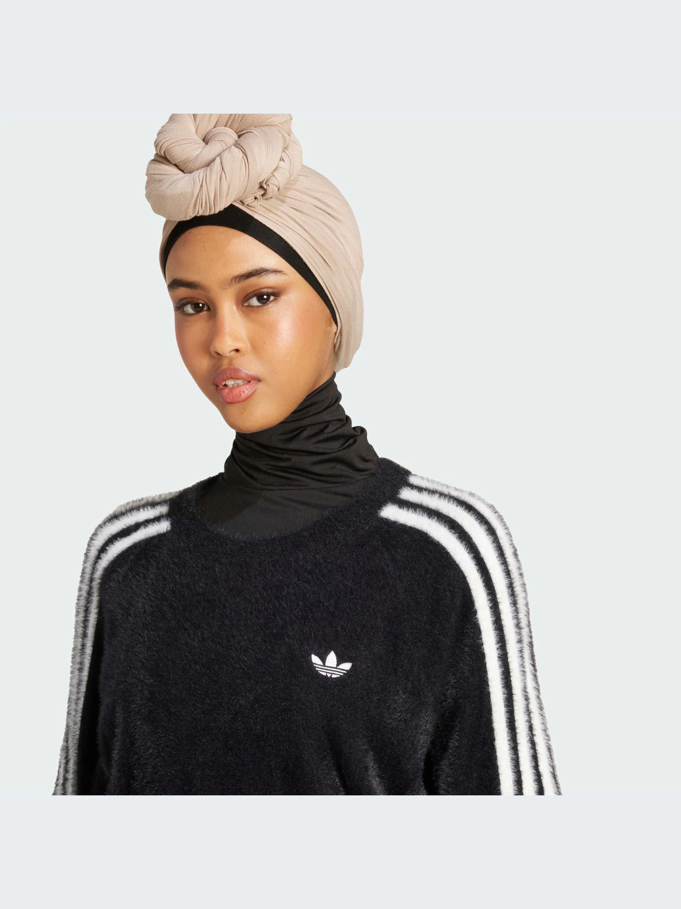 Худи и свитшоты Adidas Adicolor модель JX7813-KZ Худи и свитшоты Adidas Adicolor модель JX7813-KZ Фото