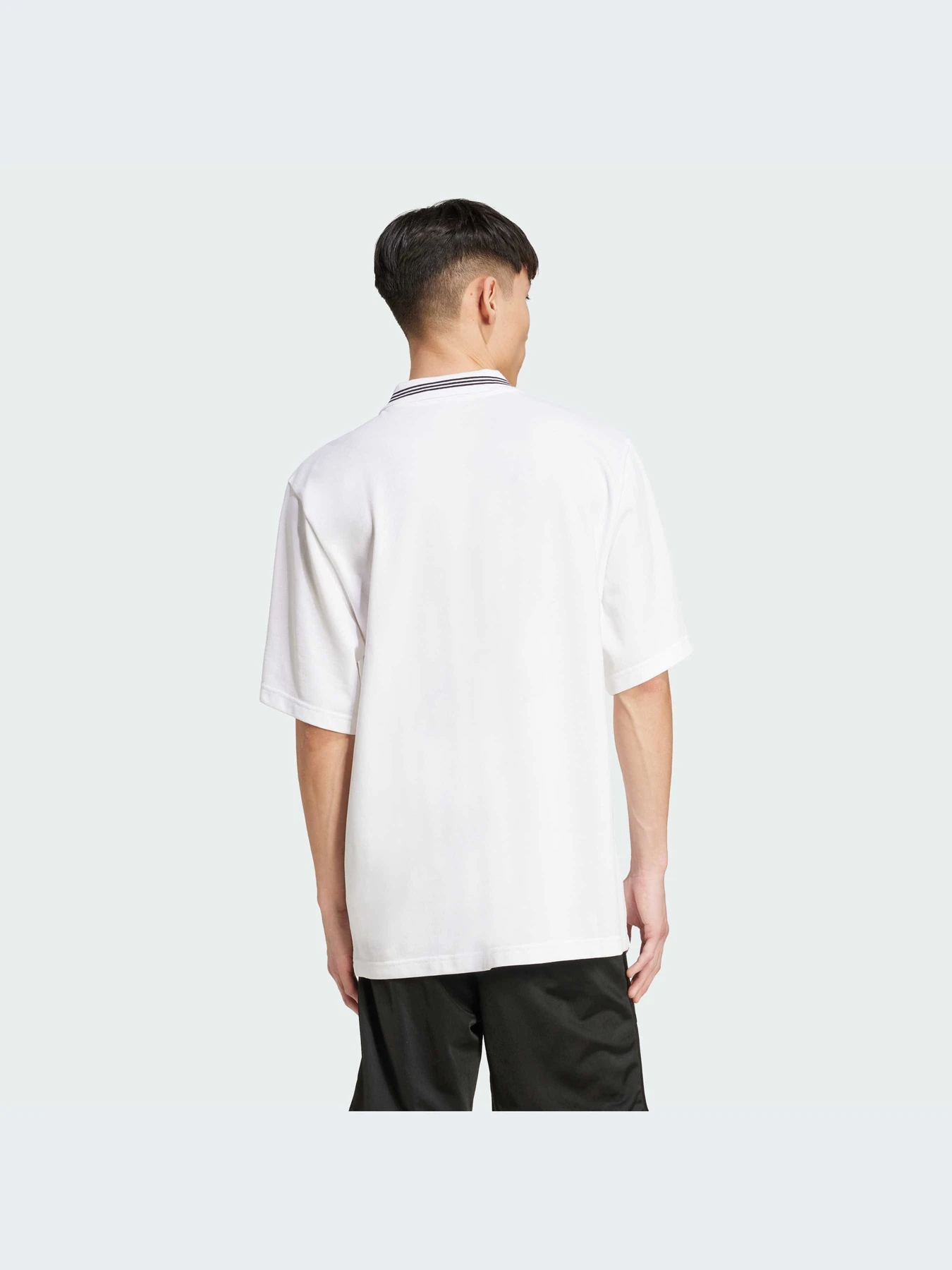 Футболки и поло Adidas Adicolor модель JW5898-KZ Футболки и поло Adidas Adicolor модель JW5898-KZ Фото