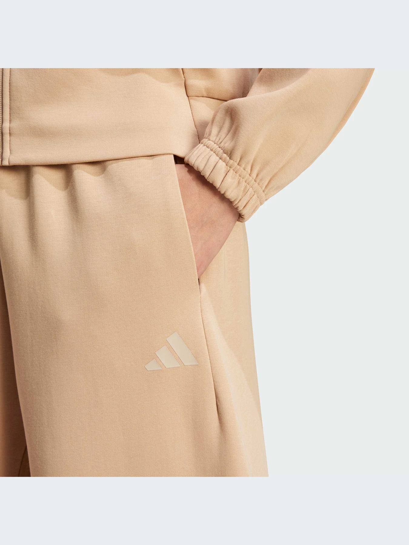 Брюки Adidas модель JW7830-KZ Брюки Adidas модель JW7830-KZ Фото