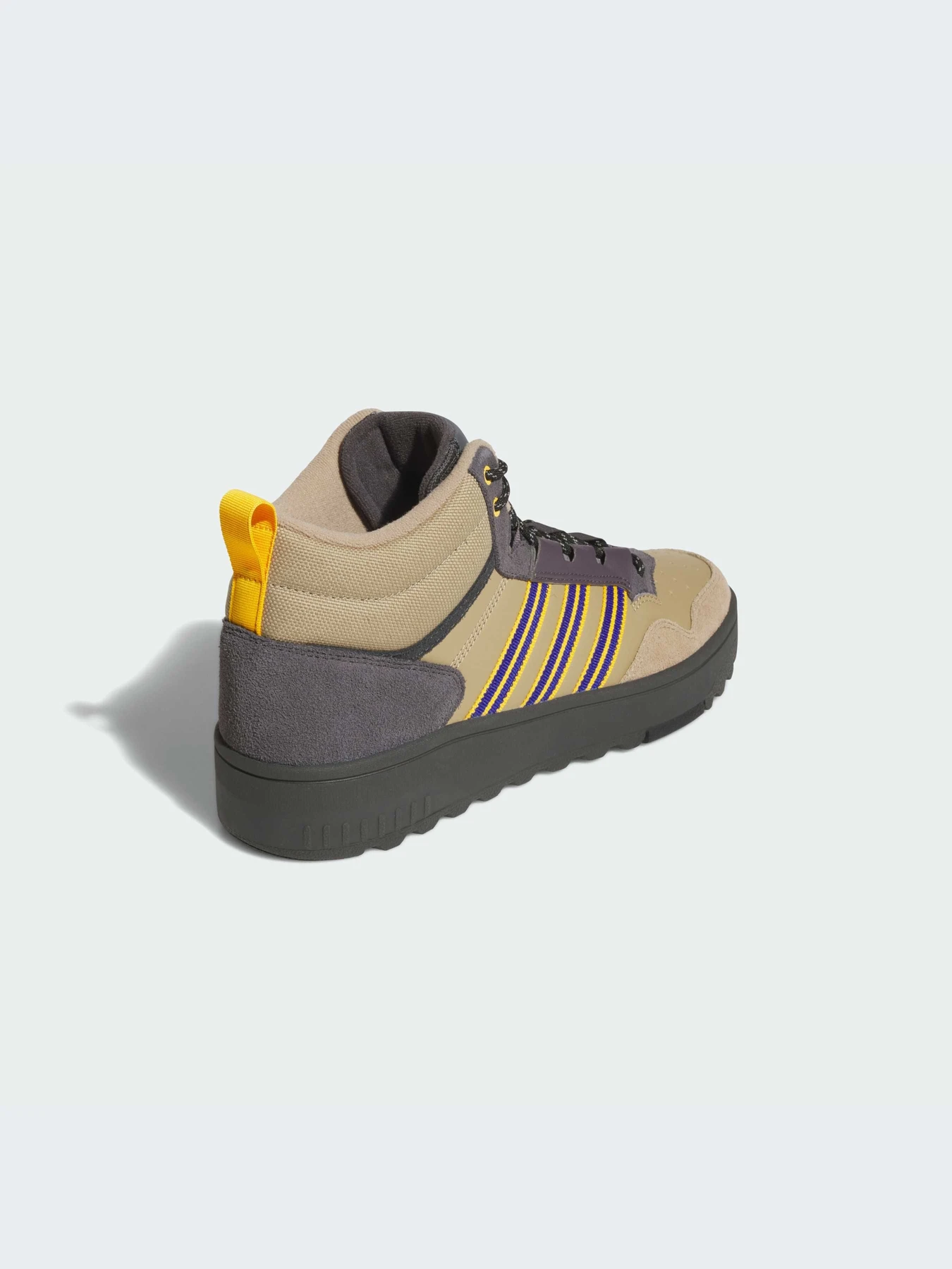 Ботинки и сапоги Adidas Hoops модель JR6704-KZ Ботинки и сапоги Adidas Hoops модель JR6704-KZ Фото