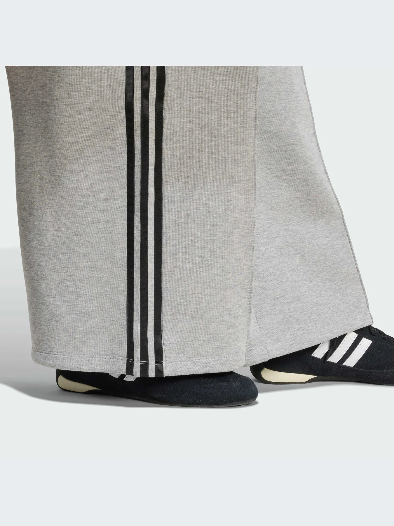 Брюки Adidas модель JV7497-KZ Брюки Adidas модель JV7497-KZ Фото