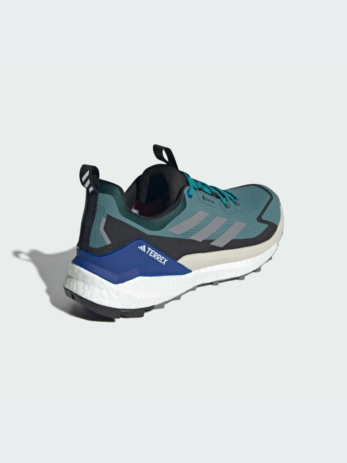 Кроссовки Adidas Terrex модель JQ9908-KZ Кроссовки Adidas Terrex модель JQ9908-KZ Фото