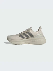 Кроссовки Adidas Ultraboost модель JQ2906-KZ Фото