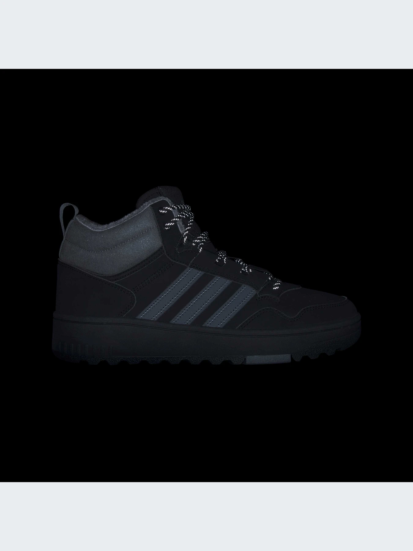 Ботинки и сапоги Adidas Hoops модель JQ5361-KZ Ботинки и сапоги Adidas Hoops модель JQ5361-KZ Фото