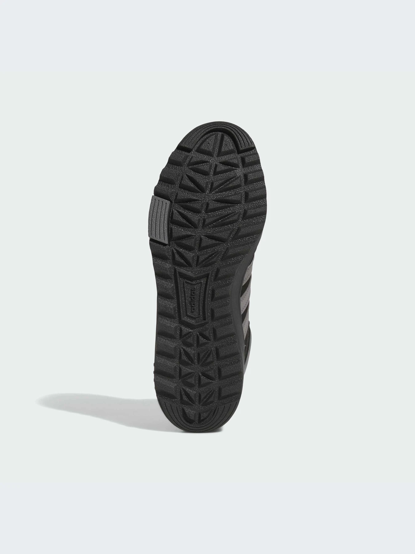 Ботинки и сапоги Adidas Hoops модель JQ5361-KZ Ботинки и сапоги Adidas Hoops модель JQ5361-KZ Фото