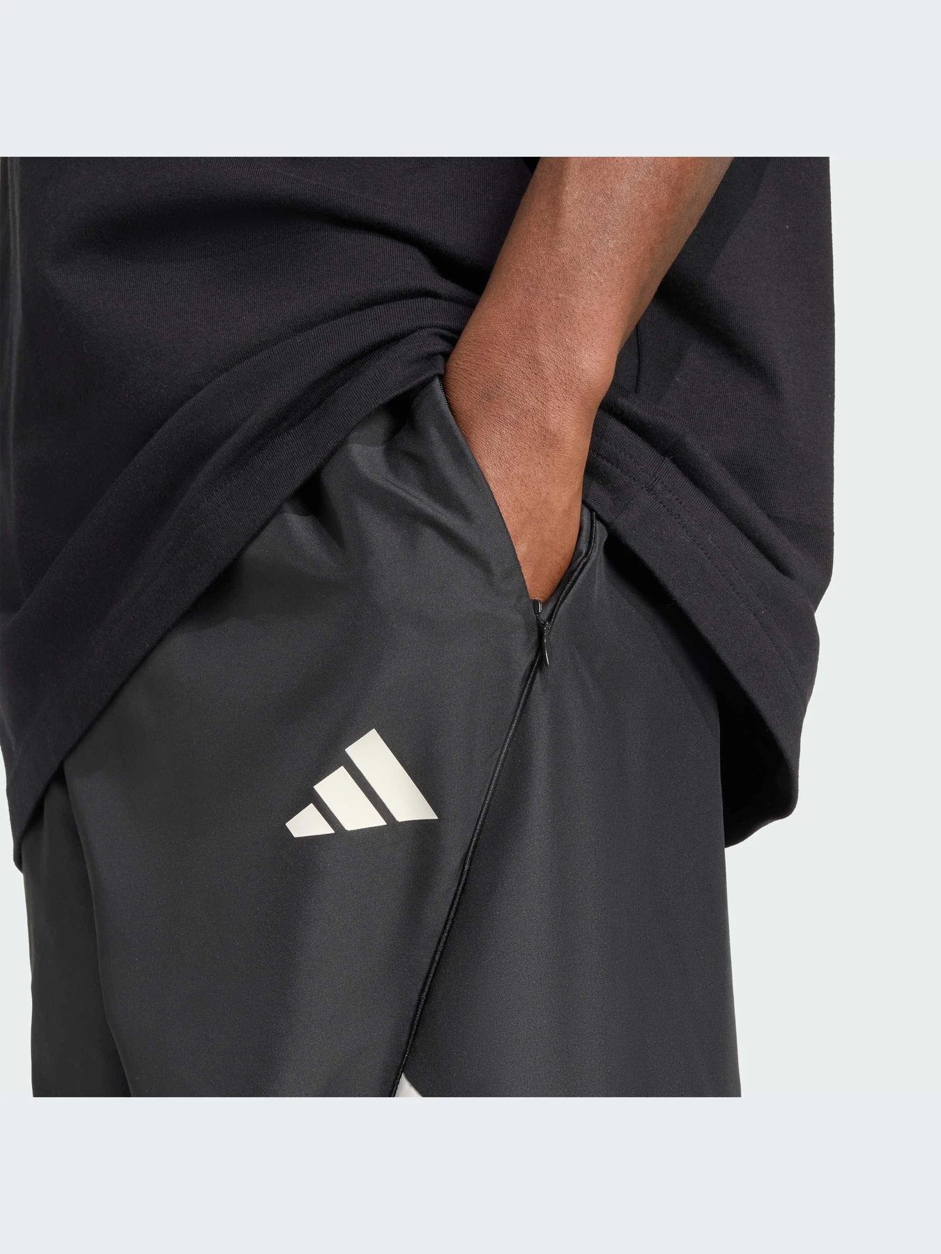 Брюки Adidas модель JN1830-KZ Брюки Adidas модель JN1830-KZ Фото