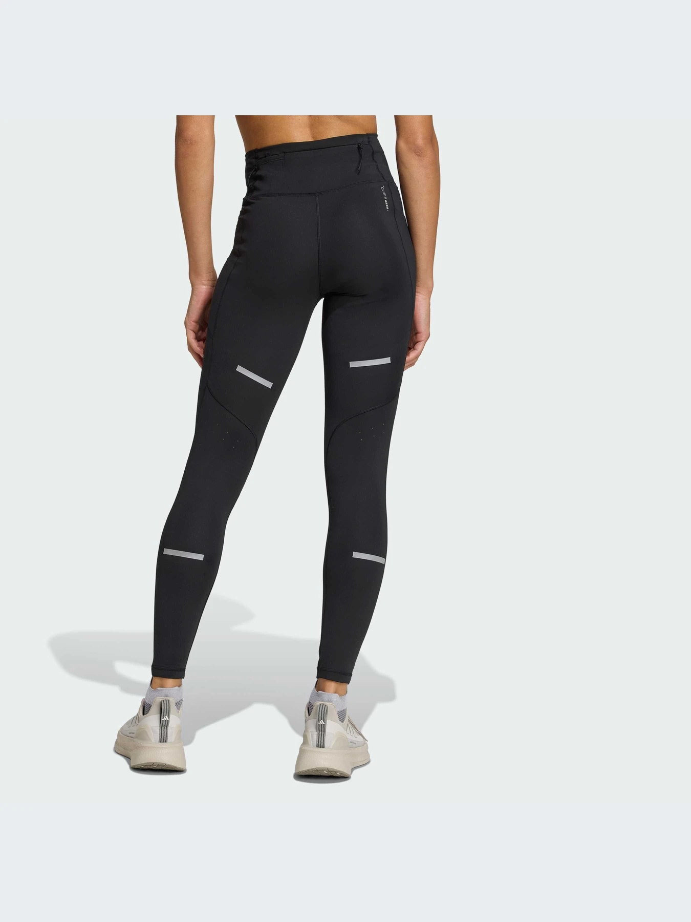 Брюки Adidas модель JP3846-KZ Брюки Adidas модель JP3846-KZ Фото