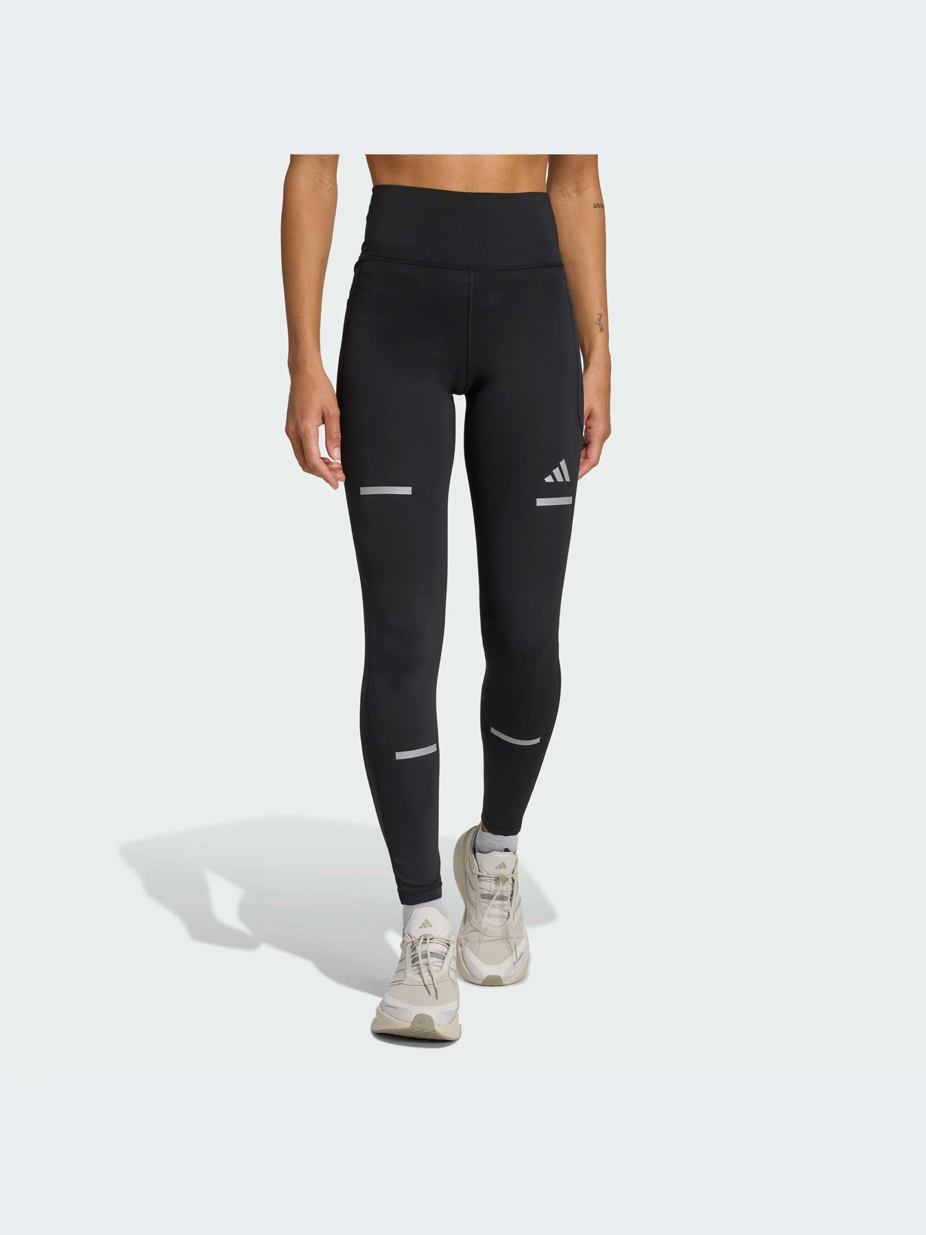 Брюки Adidas модель JP3846-KZ Брюки Adidas модель JP3846-KZ Фото