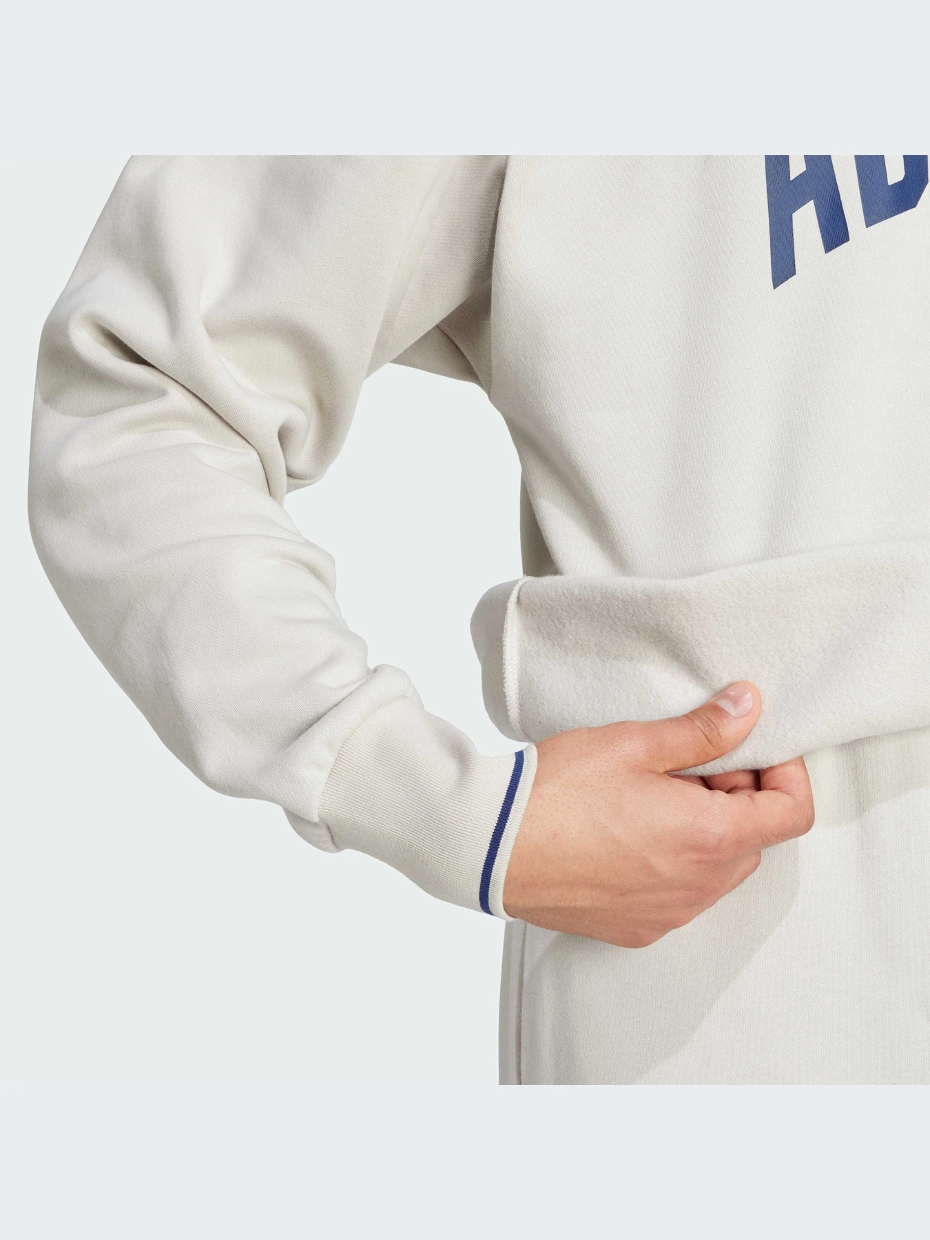 Худи и свитшоты Adidas модель JM1732-KZ Худи и свитшоты Adidas модель JM1732-KZ Фото