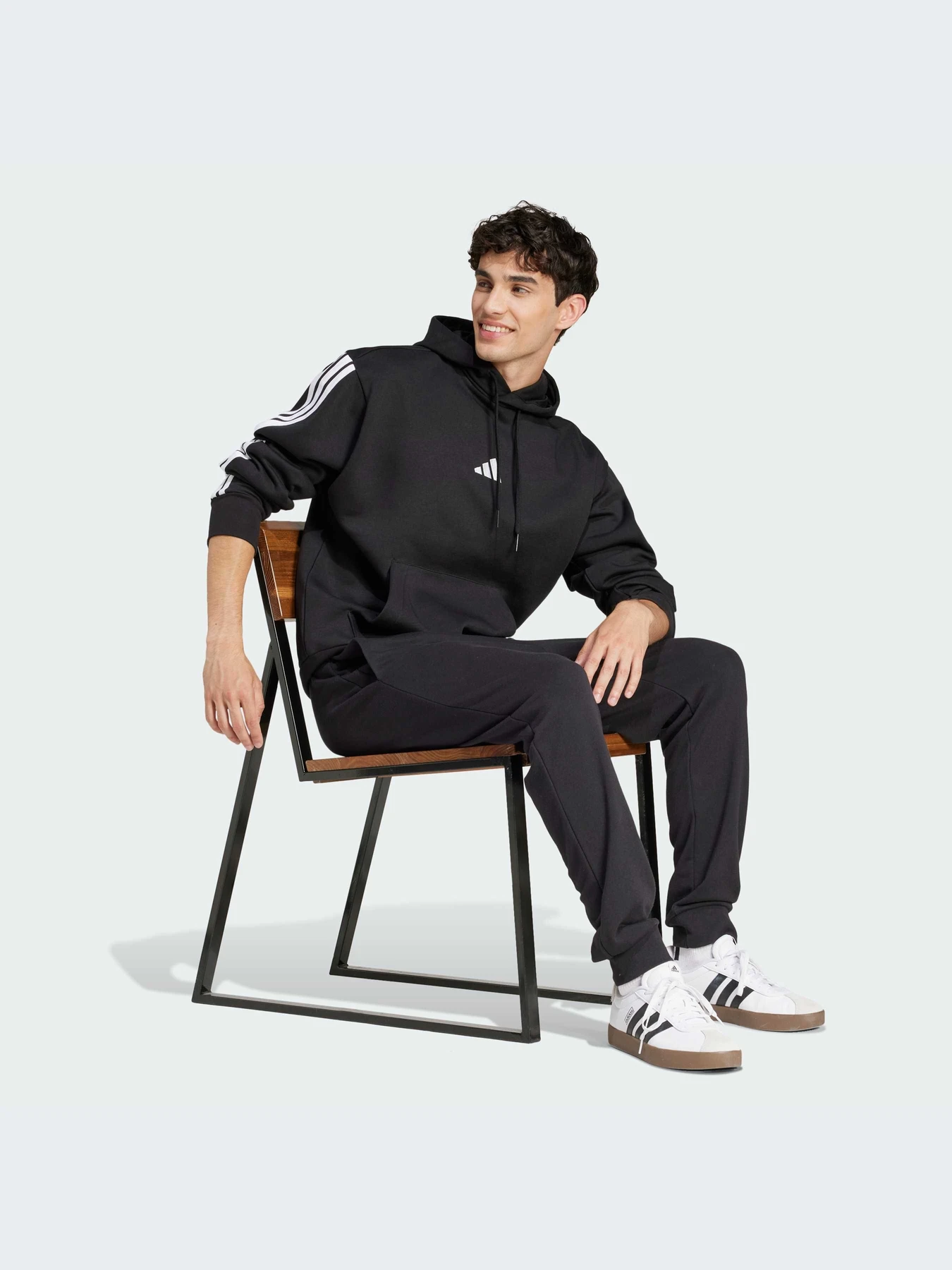 Худи и свитшоты Adidas модель JE6297-KZ Худи и свитшоты Adidas модель JE6297-KZ Фото