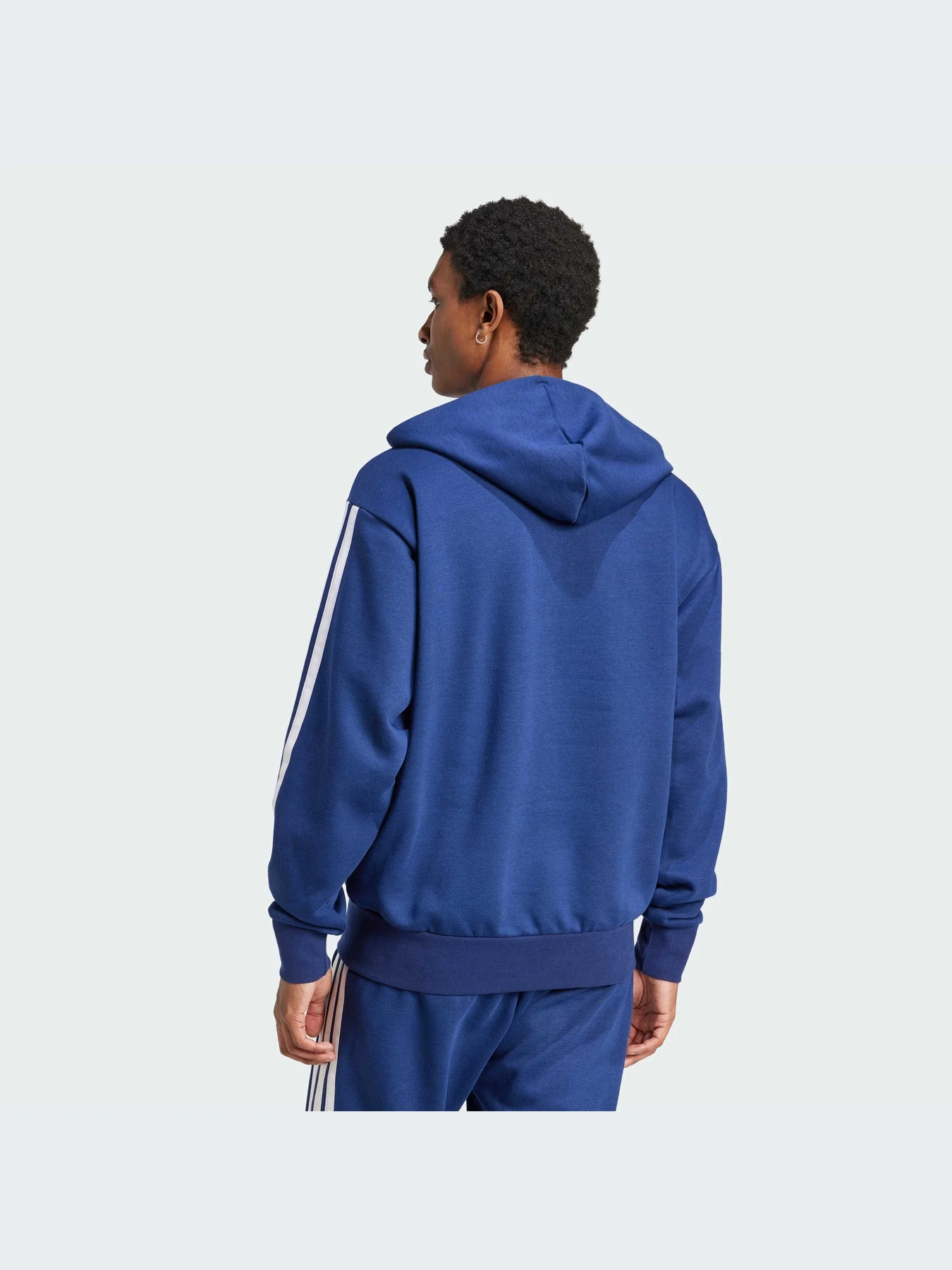 Худи и свитшоты Adidas модель JD1868-KZ Худи и свитшоты Adidas модель JD1868-KZ Фото