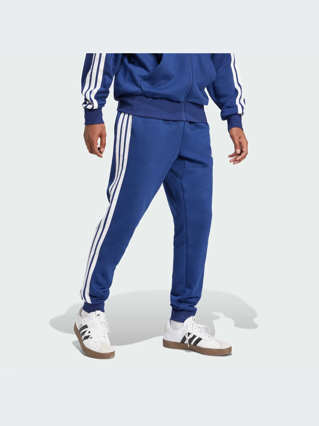 Брюки Adidas модель JD1859-KZ Брюки Adidas модель JD1859-KZ Фото