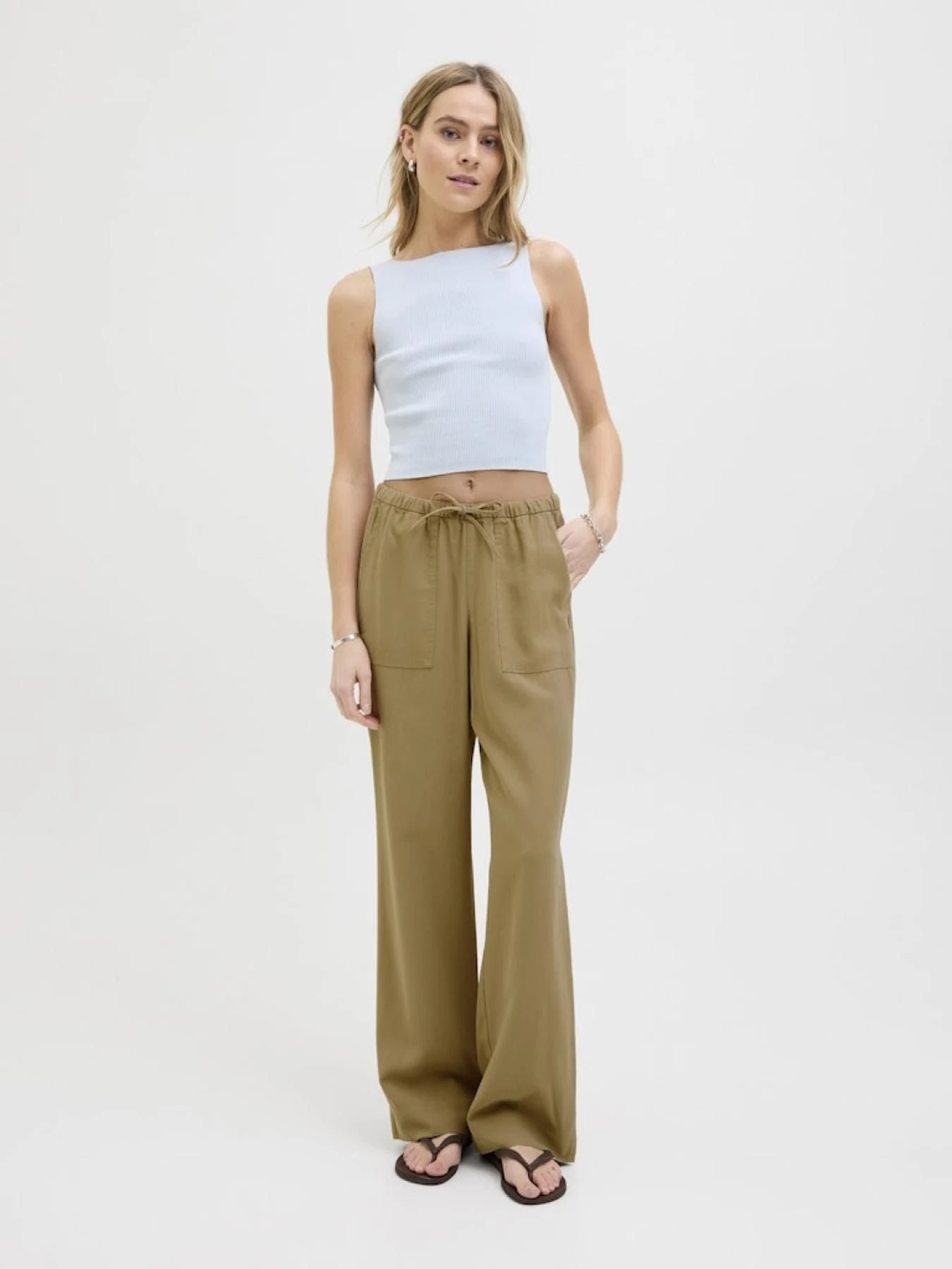 Брюки JACK & JONES модель 12261759_Kelp Брюки JACK & JONES модель 12261759_Kelp Фото