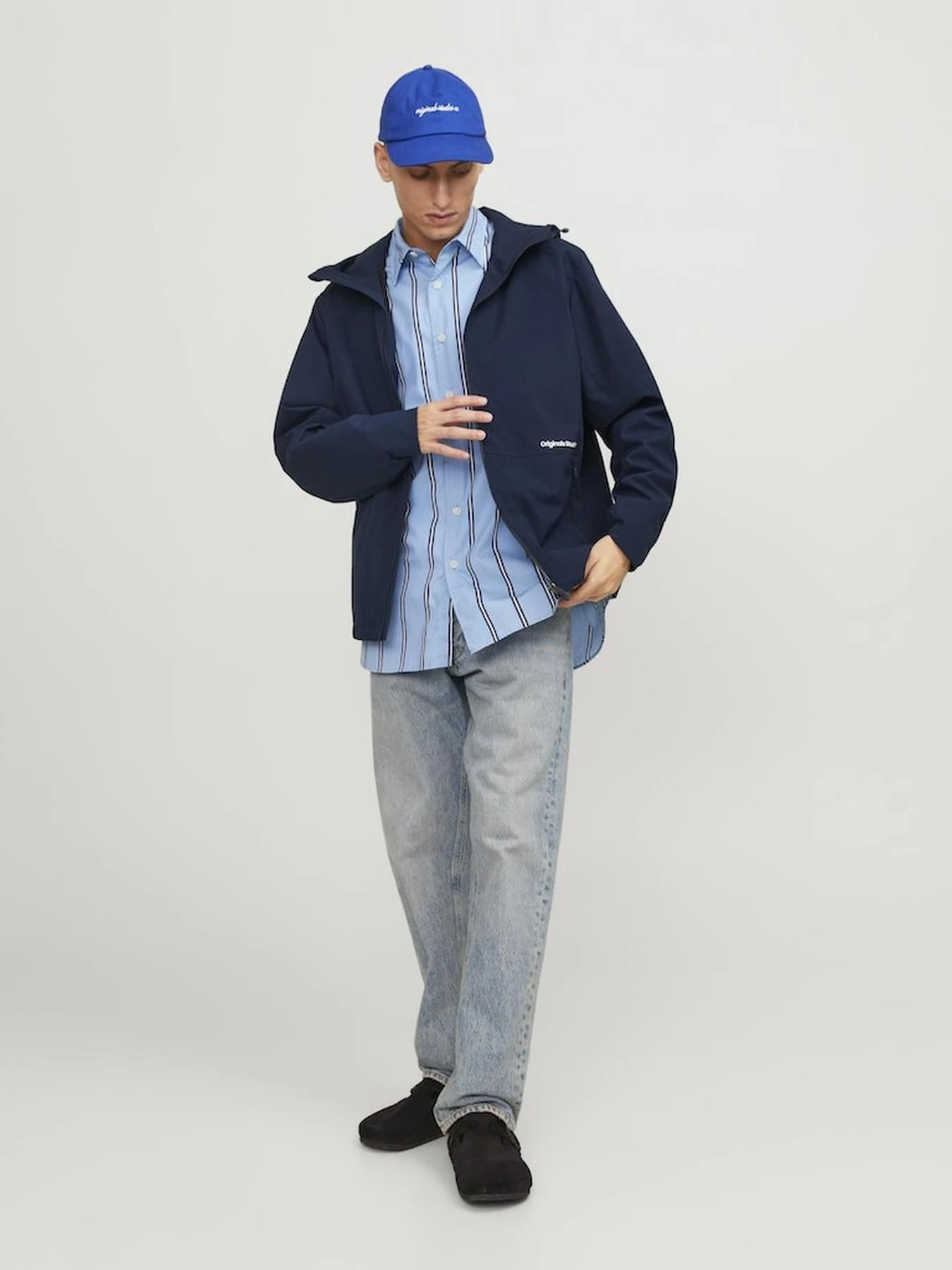 Куртки и дубленки JACK & JONES модель 12252920_NavyBlazer Фото