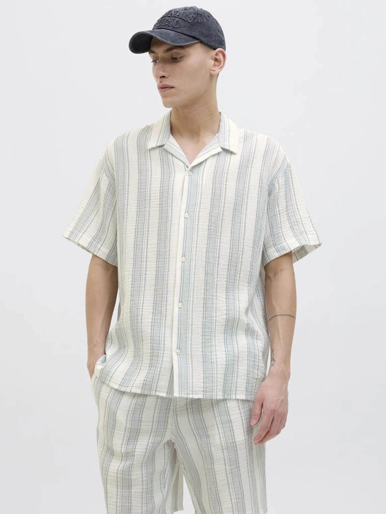 Рубашки JACK & JONES модель 12274798_CLOUDDANCER Рубашки JACK & JONES модель 12274798_CLOUDDANCER Фото