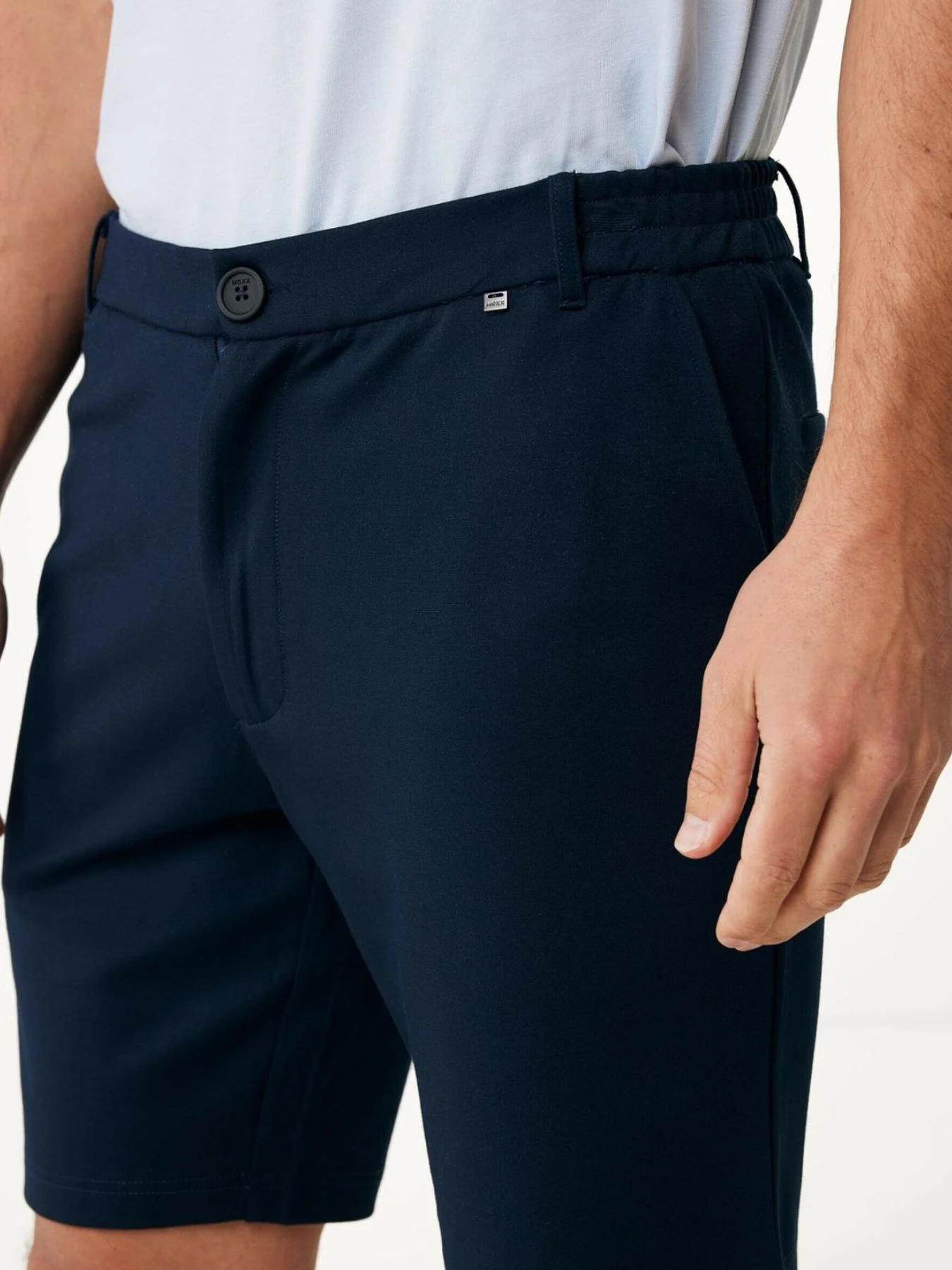 Шорты MEXX модель MF007300341M_NAVY Шорты MEXX модель MF007300341M_NAVY Фото