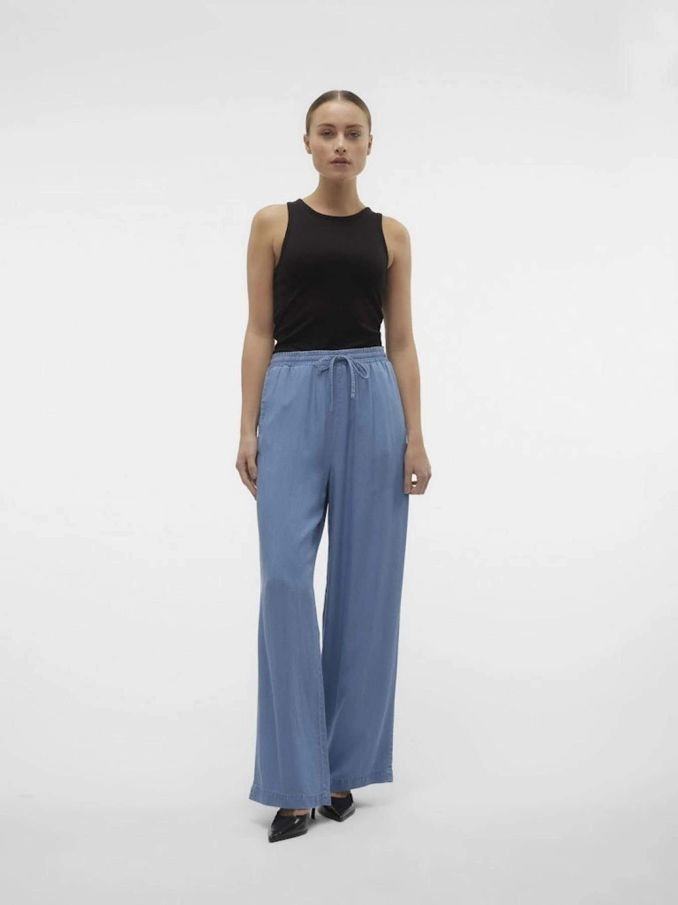 Брюки Vero Moda модель 10304898_MEDIUMBLUEDENIM Фото