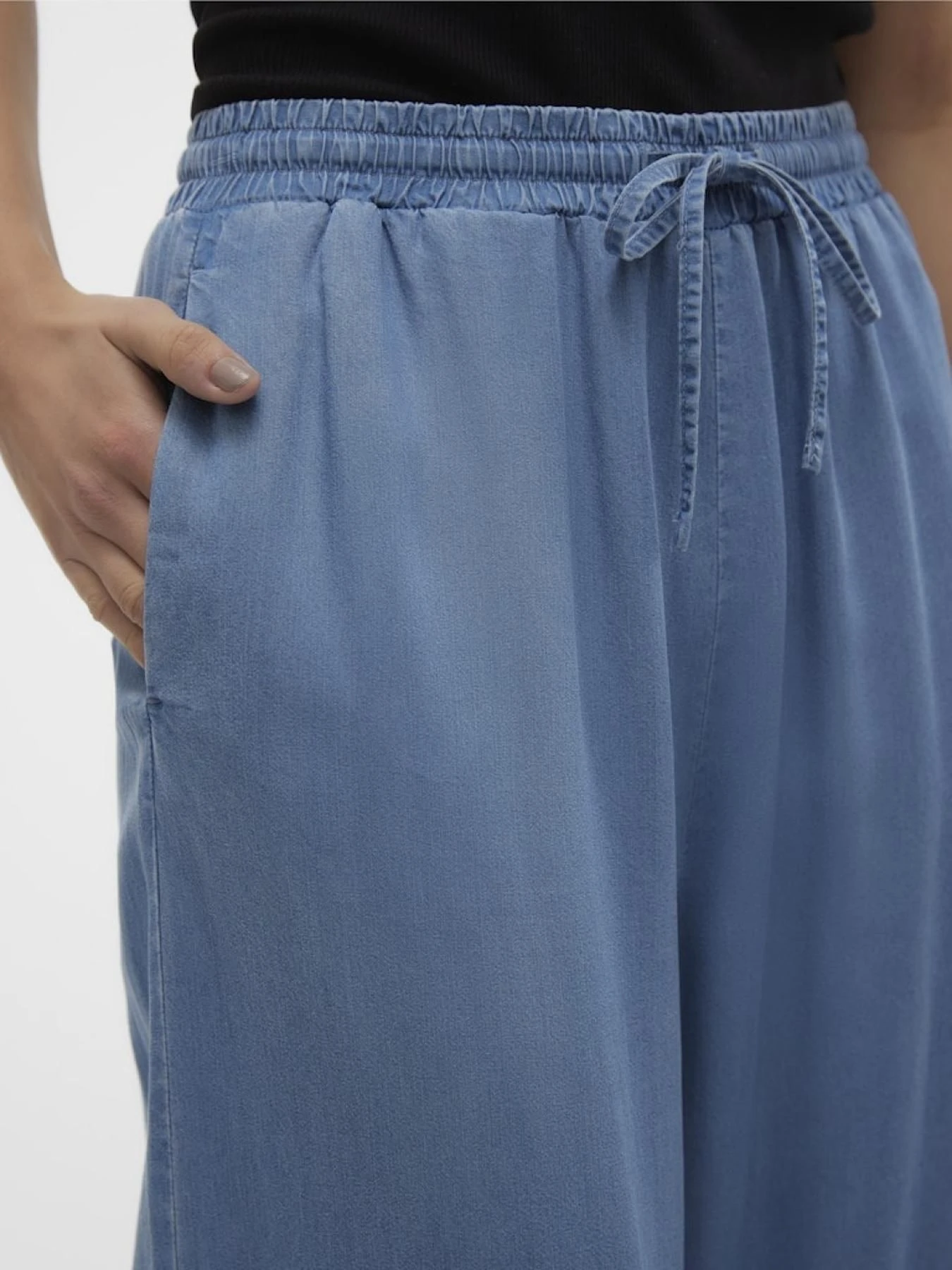 Брюки Vero Moda модель 10304898_MEDIUMBLUEDENIM Фото