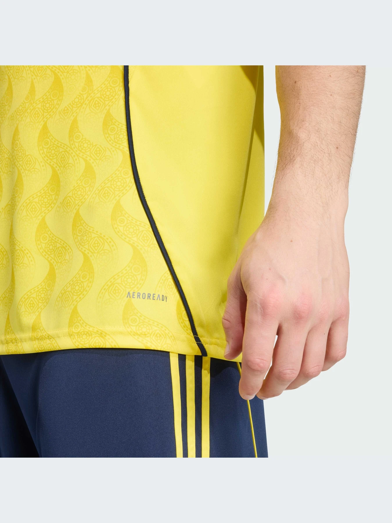 Футболки и поло Adidas модель JN7982-KZ Футболки и поло Adidas модель JN7982-KZ Фото