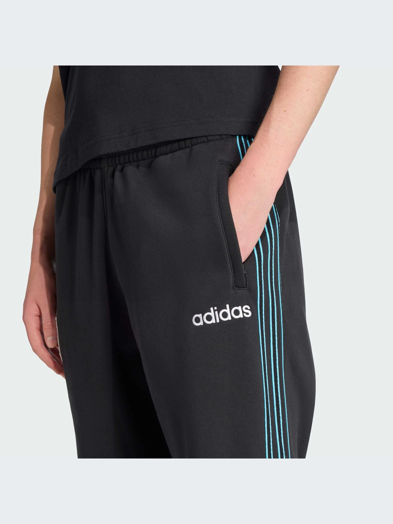 Брюки Adidas модель JX3088-KZ Брюки Adidas модель JX3088-KZ Фото