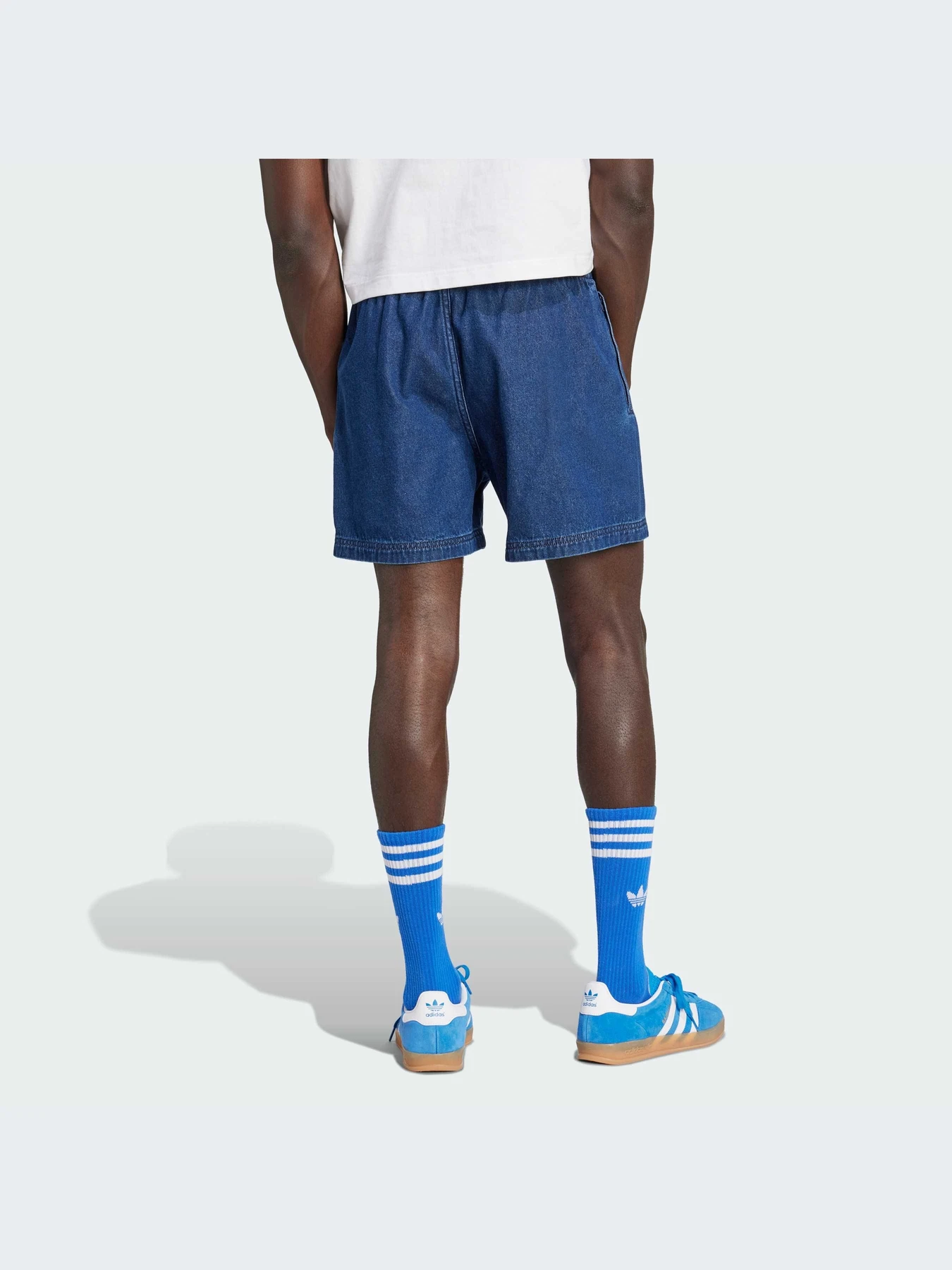 Шорты Adidas Graphics модель JX8169-KZ Шорты Adidas Graphics модель JX8169-KZ Фото