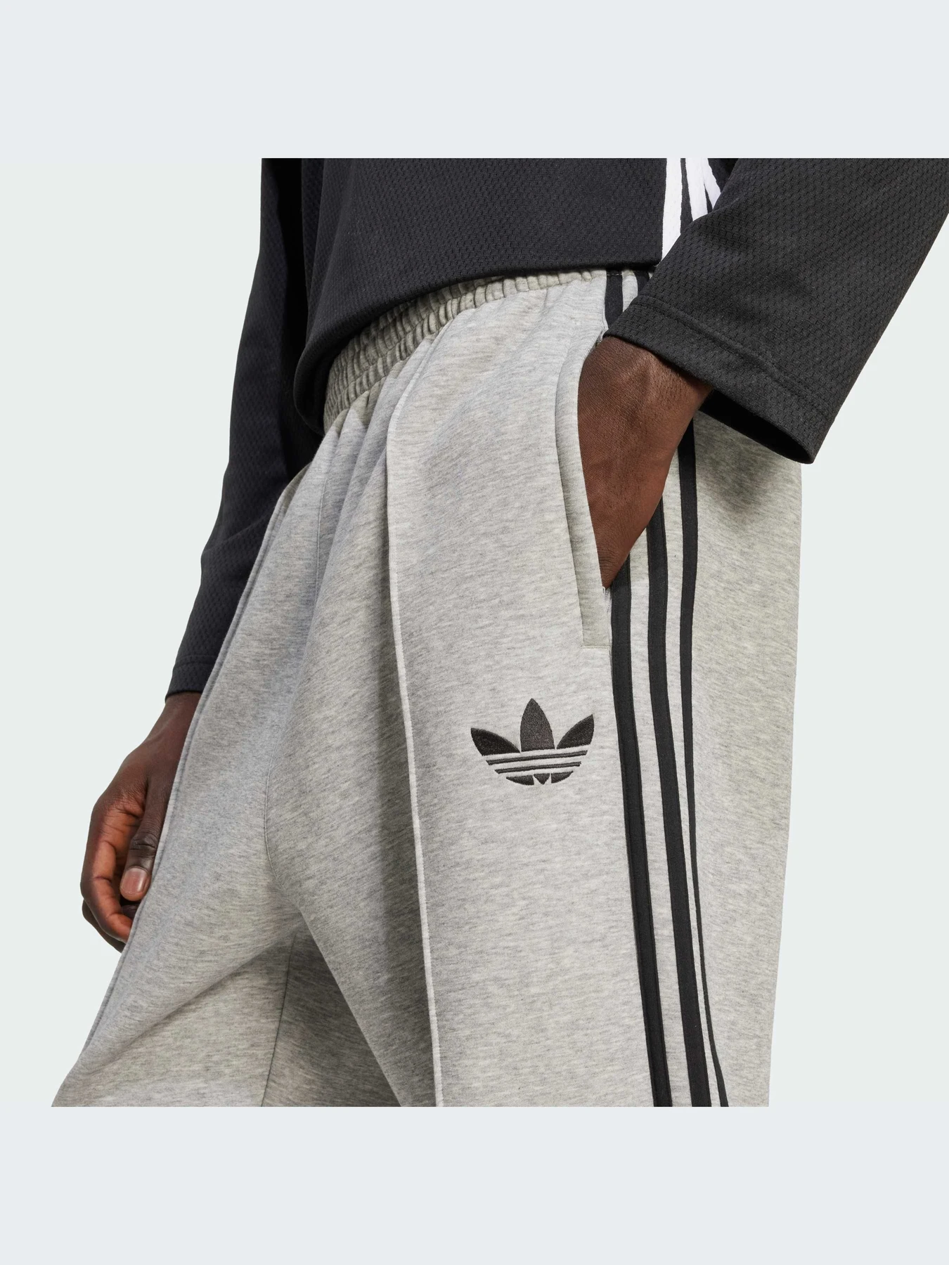 Брюки Adidas Adicolor модель JX1505-KZ Брюки Adidas Adicolor модель JX1505-KZ Фото