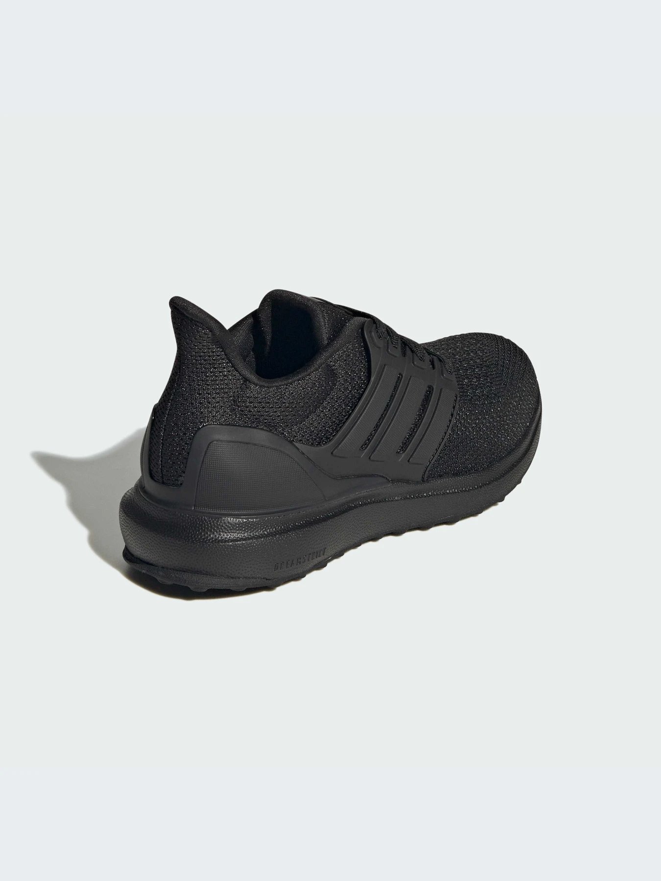 Кроссовки Adidas модель JP7001-KZ Кроссовки Adidas модель JP7001-KZ Фото