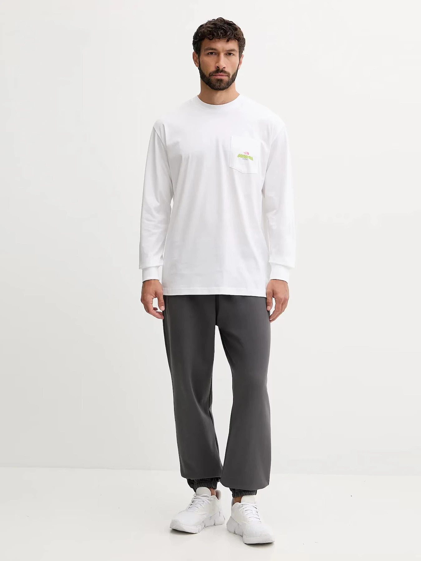 Худи и свитшоты The North Face модель NF0A8E3DFN41 Худи и свитшоты The North Face модель NF0A8E3DFN41 Фото