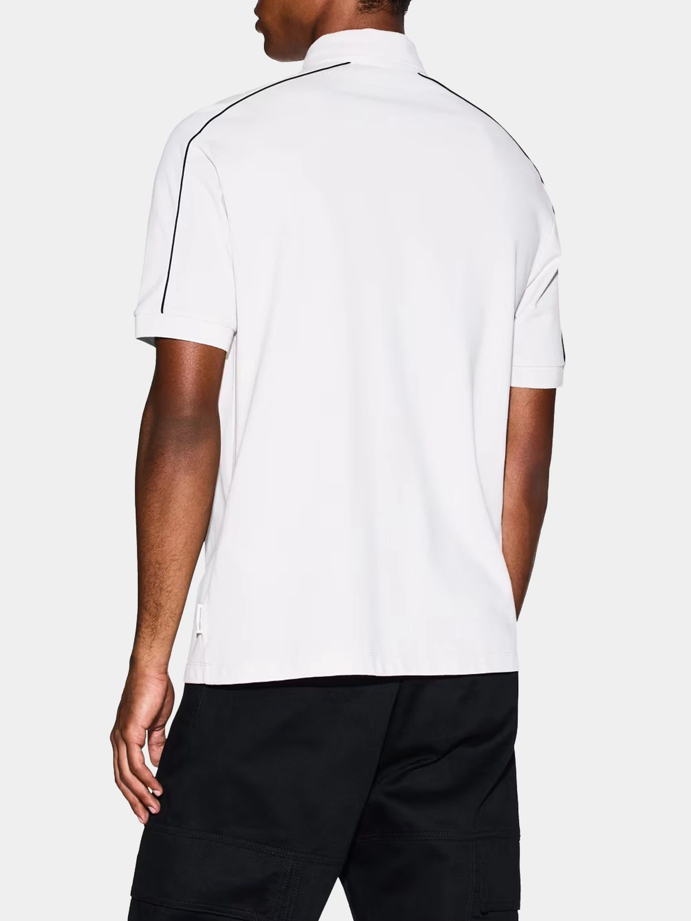 Футболки и поло Armani Exchange модель XM001359-AF13026-U1013 Фото