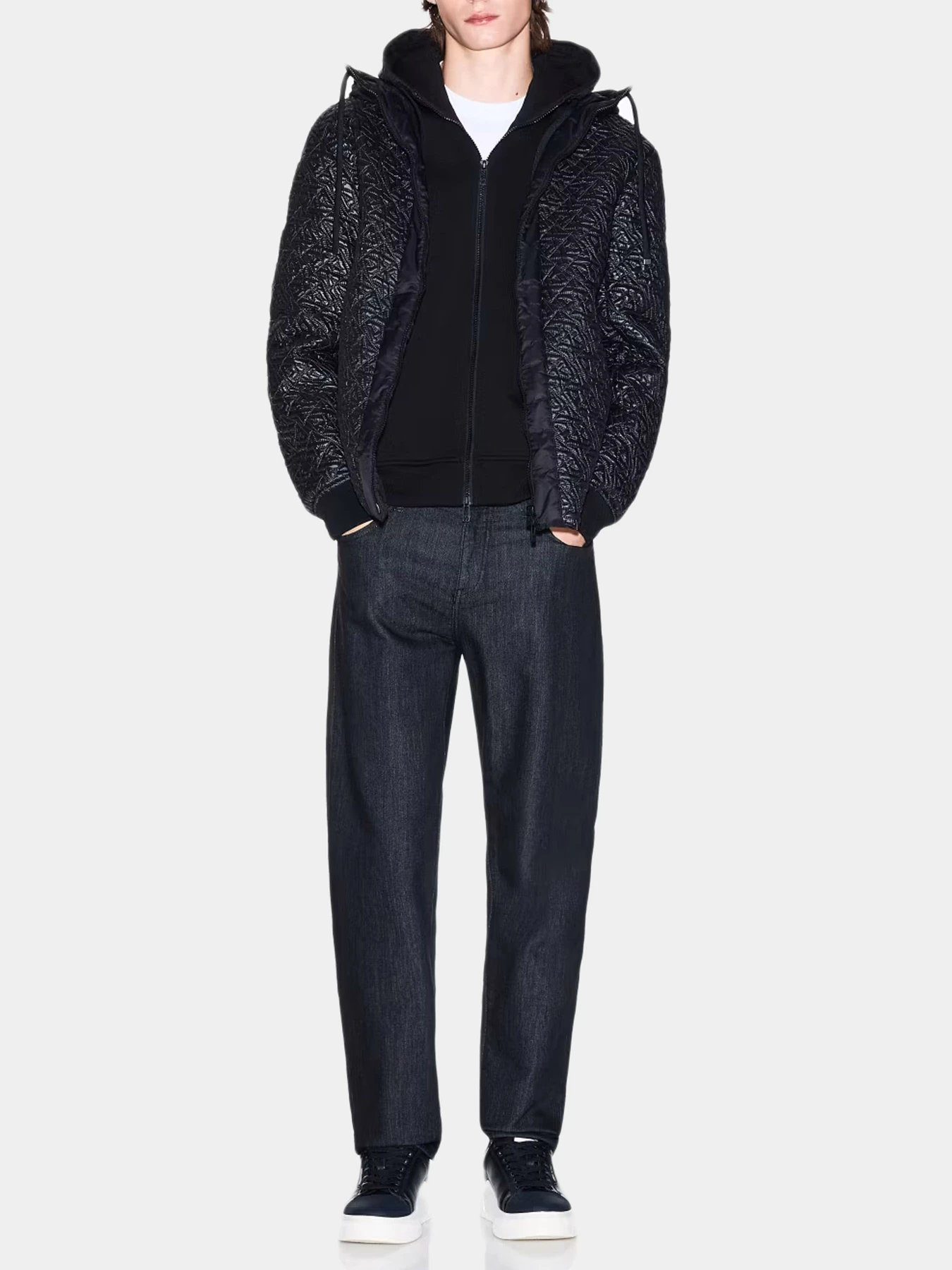 Худи и свитшоты Armani Exchange модель XM001391-AF18746-UC001 Худи и свитшоты Armani Exchange модель XM001391-AF18746-UC001 Фото