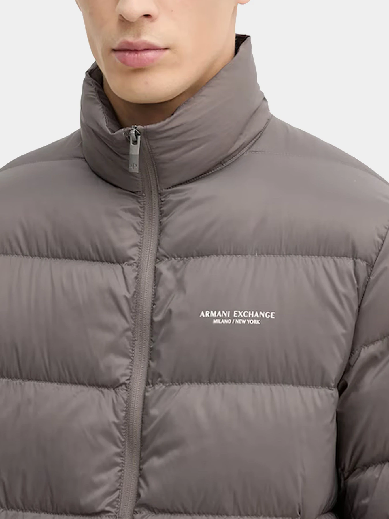Куртки и дубленки Armani Exchange модель XM001575-AF16927-U8092 Куртки и дубленки Armani Exchange модель XM001575-AF16927-U8092 Фото