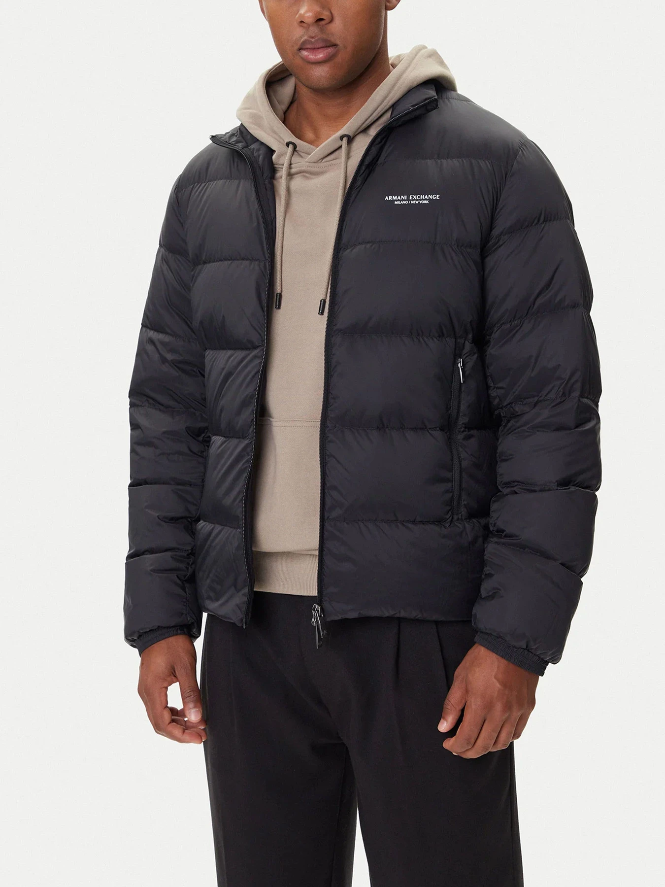 Куртки и дубленки Armani Exchange модель XM001575-AF16927-UC001 Куртки и дубленки Armani Exchange модель XM001575-AF16927-UC001 Фото