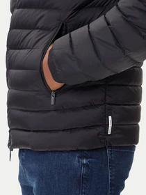 Куртки и дубленки Armani Exchange модель XM001577-AF16927-UC001 Фото
